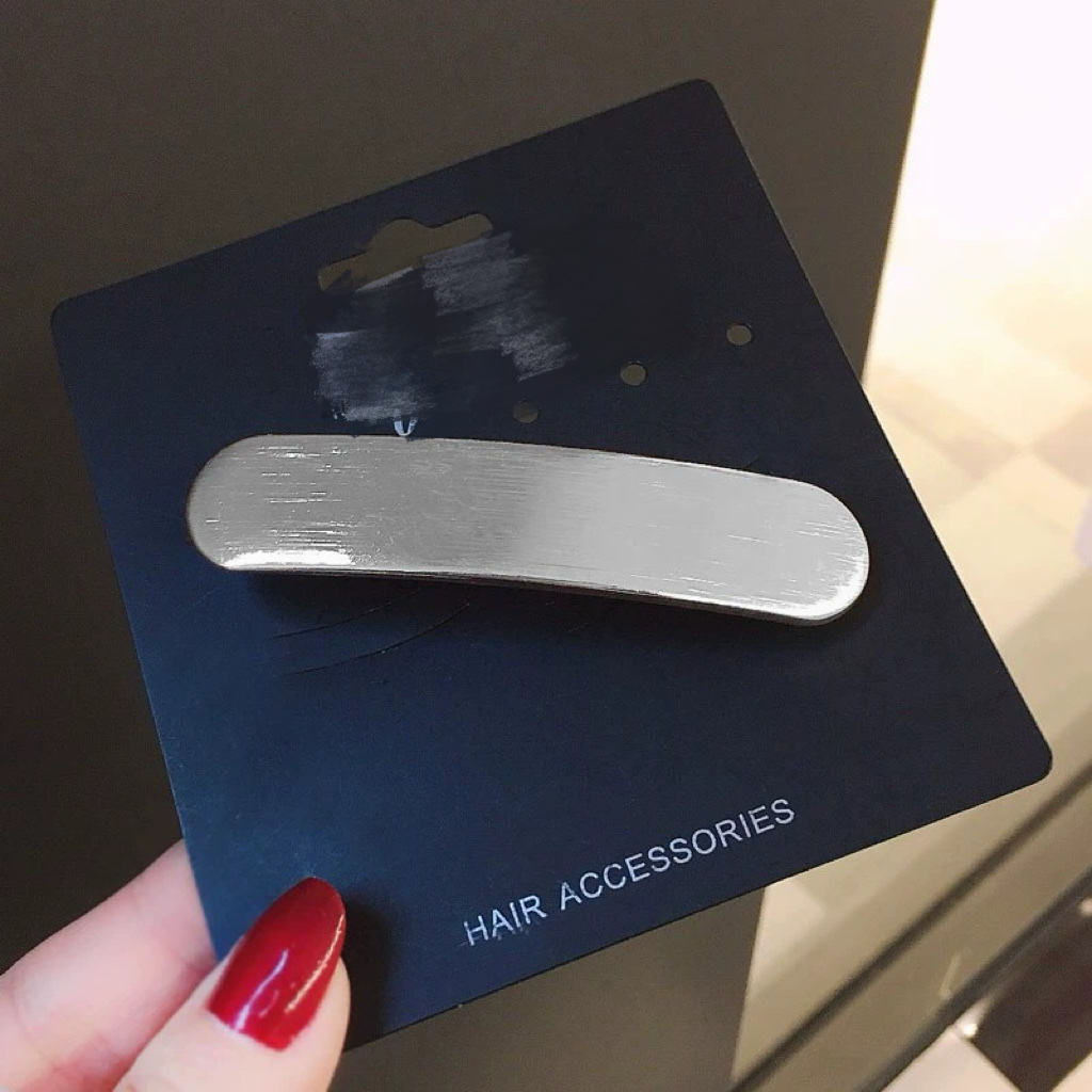 Korean-style simple spring clip, fashionable metal hair clip, half clip at the back of the head, top clip, horizontal clip, straight clip, hair clip Specification image