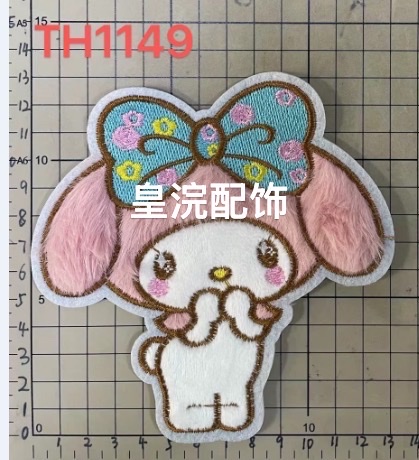 服饰包饰毛毛，毛巾绣，平绣等白底实物图