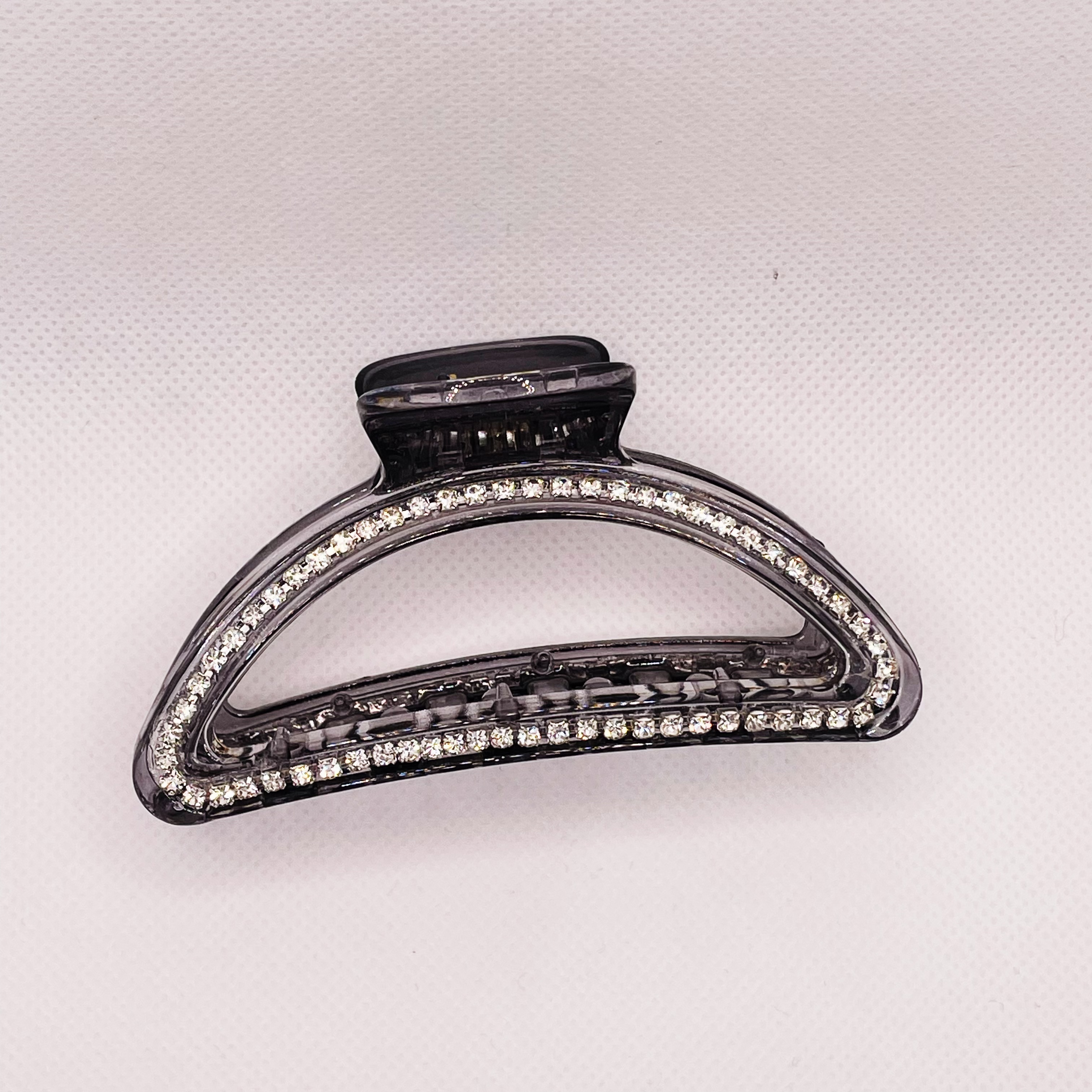 The 2024 new high-end shark clip, a large-sized Korean-style hair clip, is a hair accessory for the back of the head detail image 4