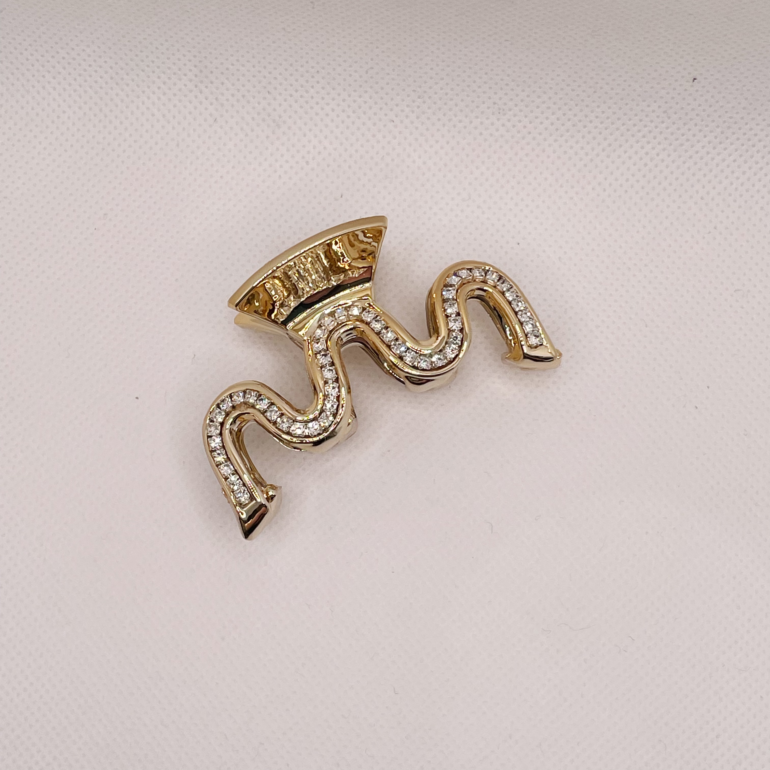 Simple and elegant medium-sized hairpin, versatile, retro back half hairpin shark clip, high-end water diamond hairpin clip detail image 2