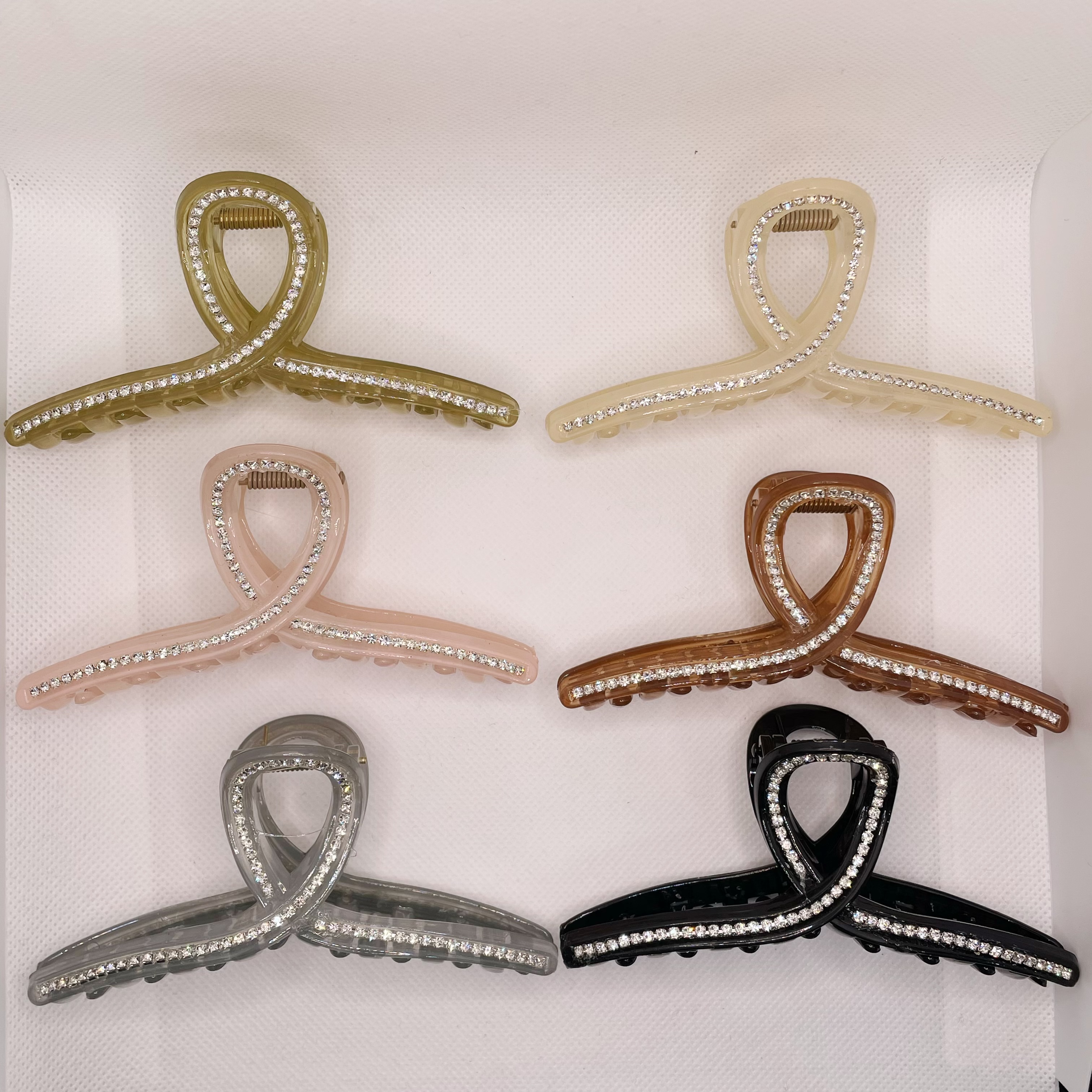 The PC hairpin clip with a high-end feel, diamond-encrusted grab clip, large hairpin, simple hair accessory, shark clip hairpin at the back of the head