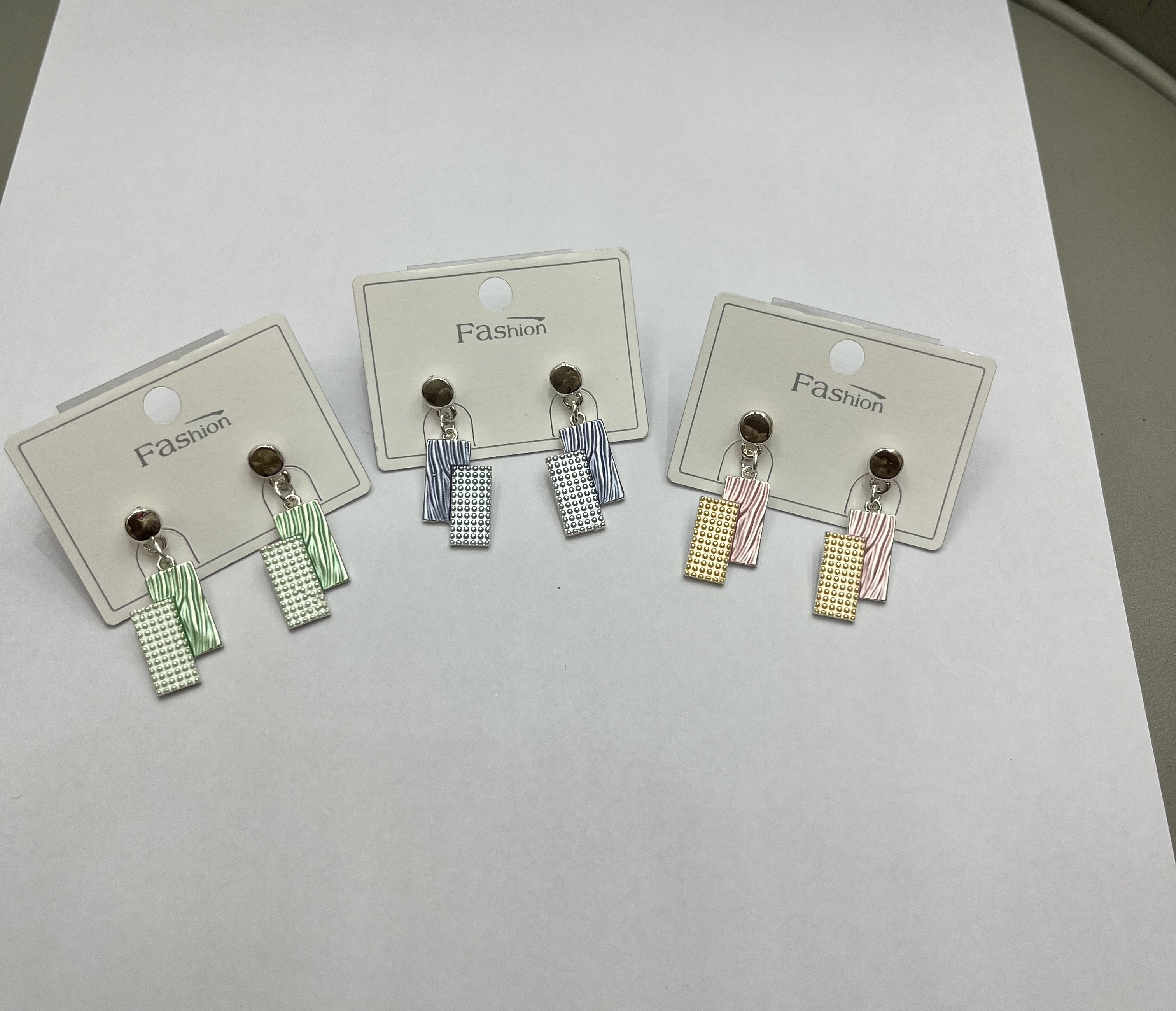 时尚饰品 耳环女款 简约耳饰个性潮流耳环饰品耳饰耳环详情图3