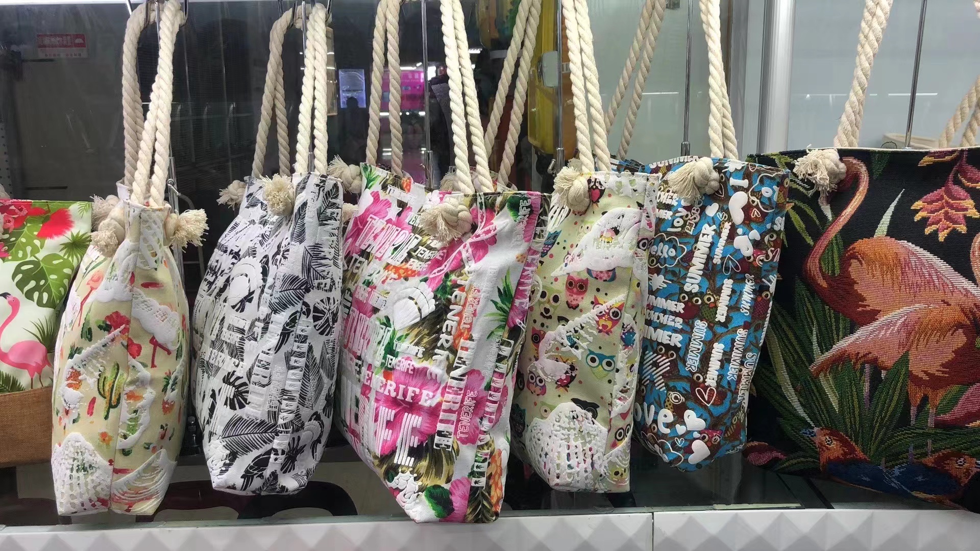 环保材质可重复使用手提袋 轻便耐用购物袋 多功能收纳袋 环保手提袋 打造绿色生活详情图1