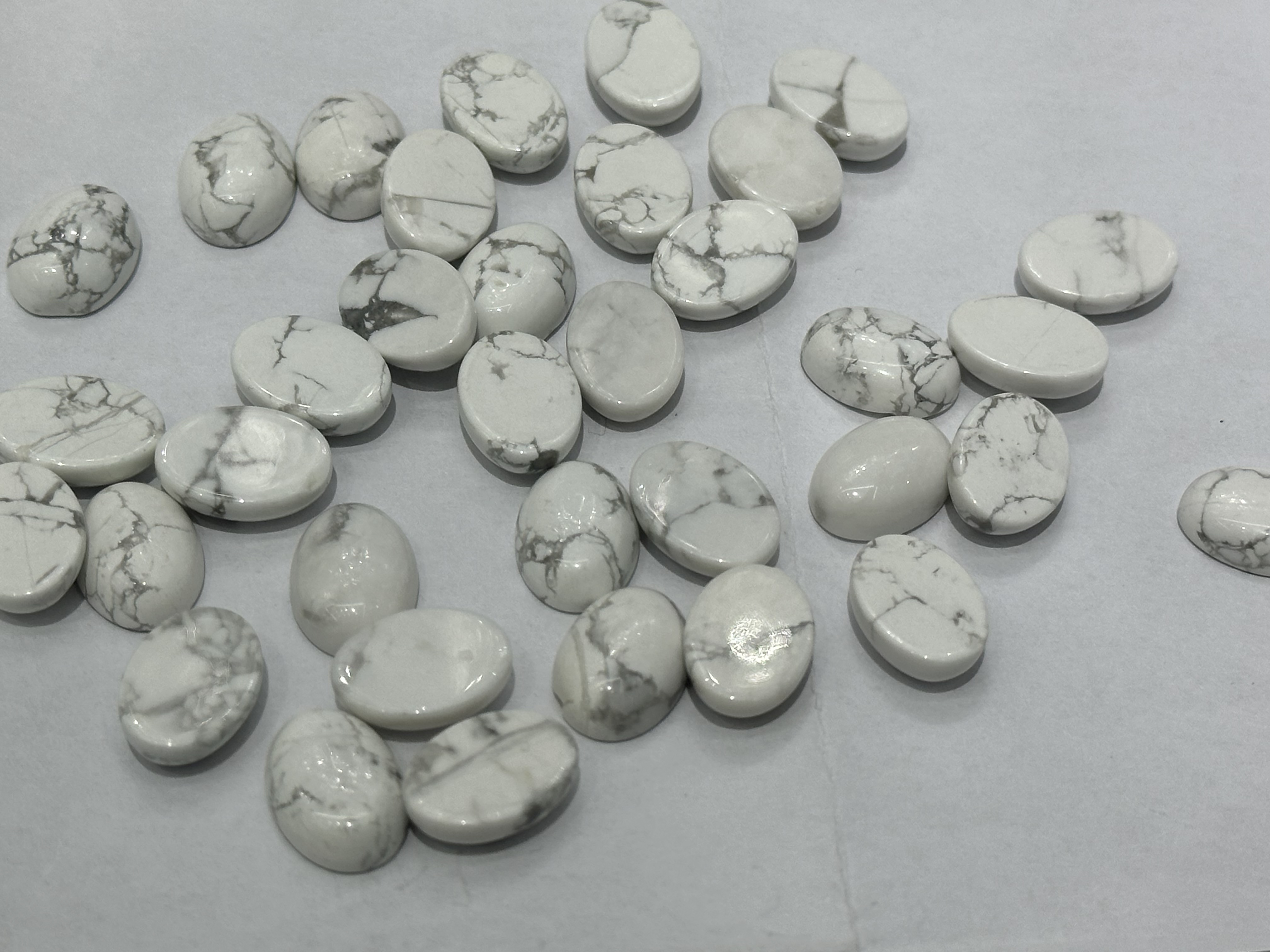 Natural white turquoise 10x14 semi-finished jewelry accessories, natural stone jewelry accessories, necklaces, jewelry rings, earrings jewelry accessories, diy jewelry accessories Specification image