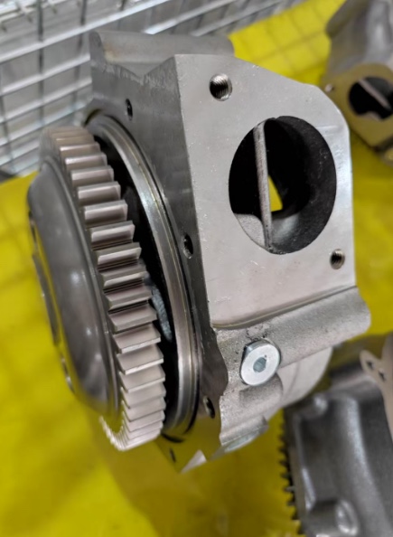 The construction machinery parts are suitable for the Caterpillar C18 excavator cooler 336-2213 details Picture