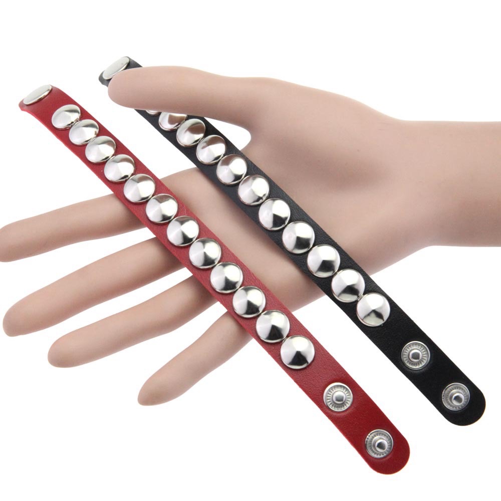 Cross-border European and American non-mainstream fashion punk round pointed rivet bracelet, leather stainless steel snap fastener fine bracelet, bangle bracelet detail image 5