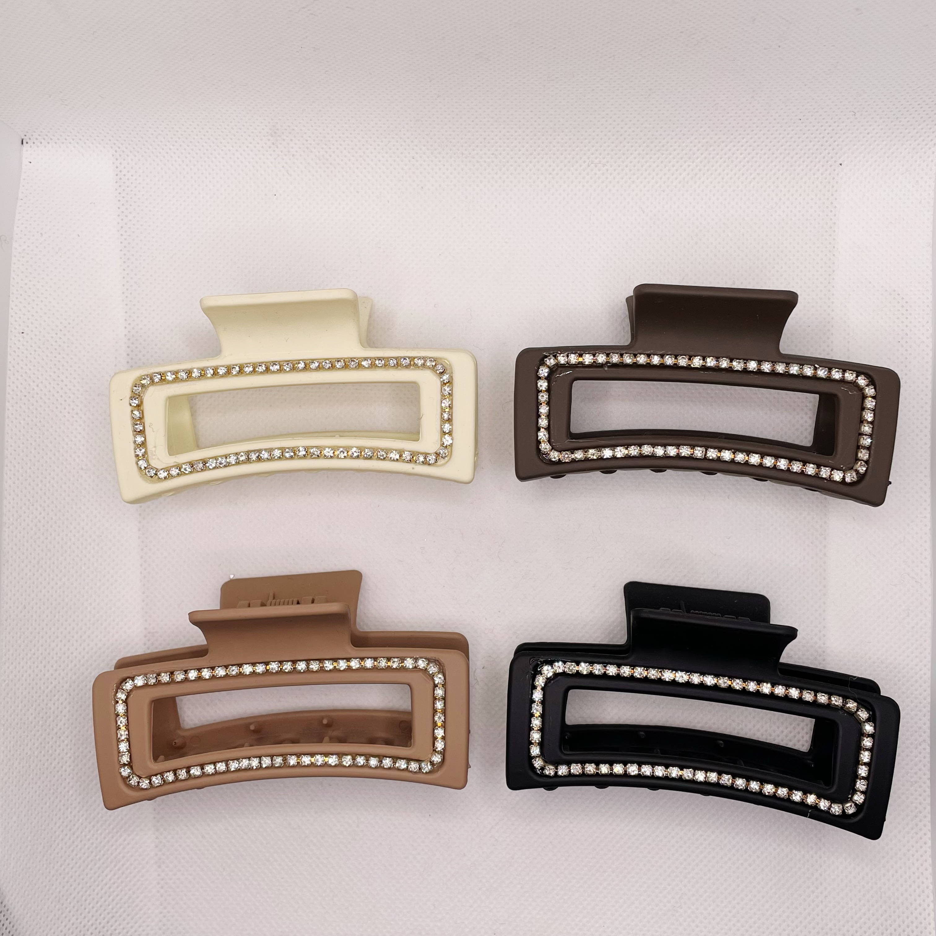 PC hair clips, high-end diamond-encrusted grab clips, large hair clips, simple hair accessories, shark clips at the back of the head detail image 3