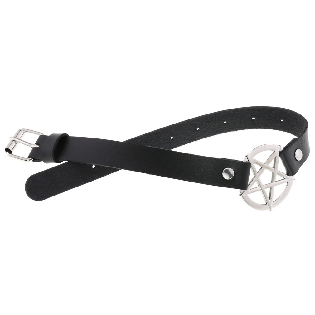 Exaggerated PU leather restraint collar, fashionable belt buckle necklace, street style, nightclub, sexy five-pointed star necklace, necklace Application Scenario