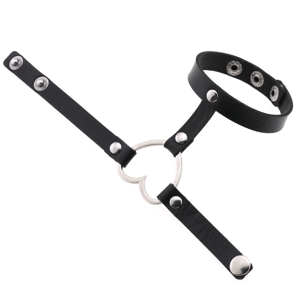 Cross-border, personalized, non-mainstream, one-piece leather bracelet, punk gothic, heart-shaped cuff bracelet detail image 3