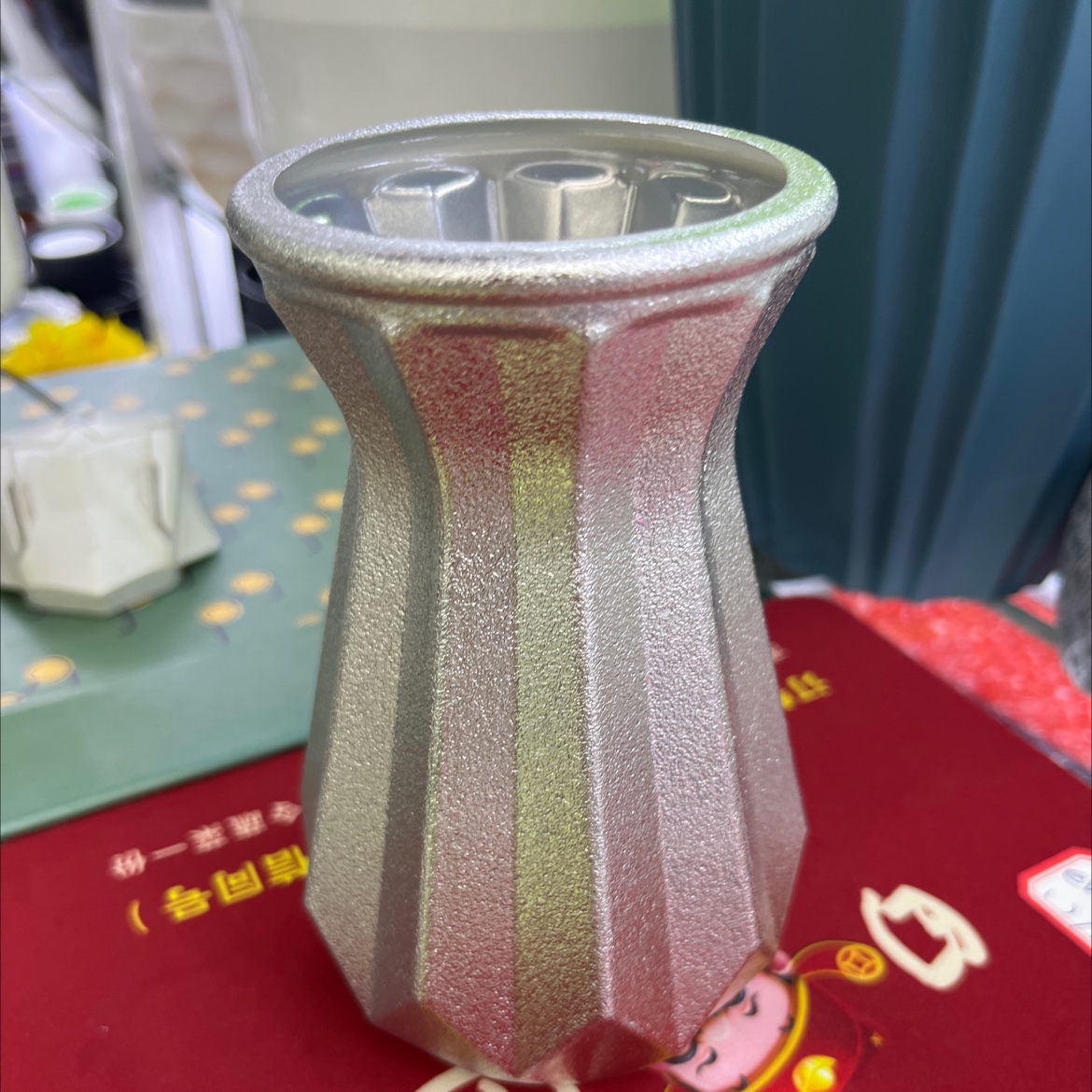 铁皮花盆复古风格 耐用室内外多肉植物花盆 简约设计艺术感花盆装饰品细节图