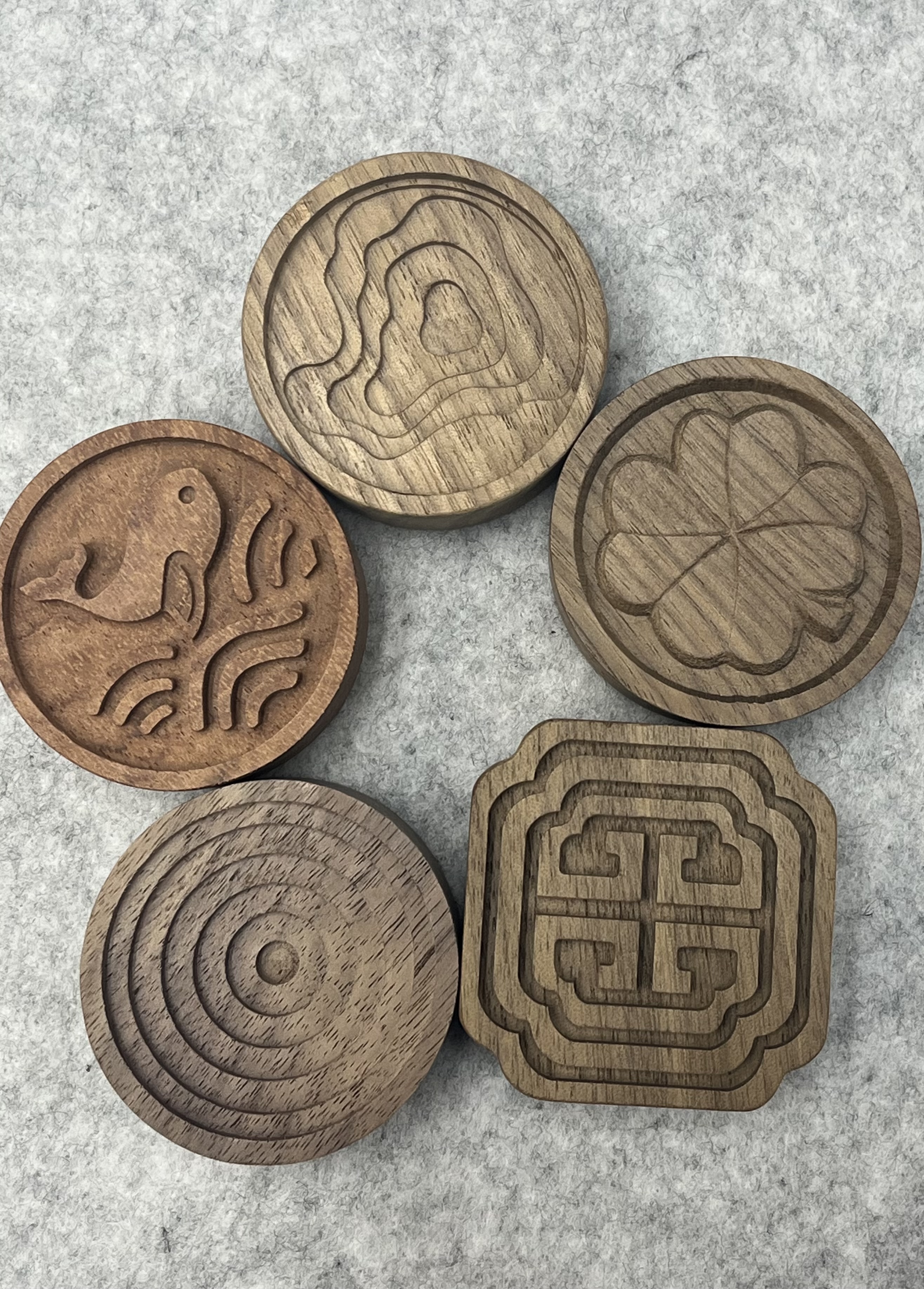 国潮精油扩香木汽车车载扩香木精油木头香薰木 车载铝盒 家用室内便携