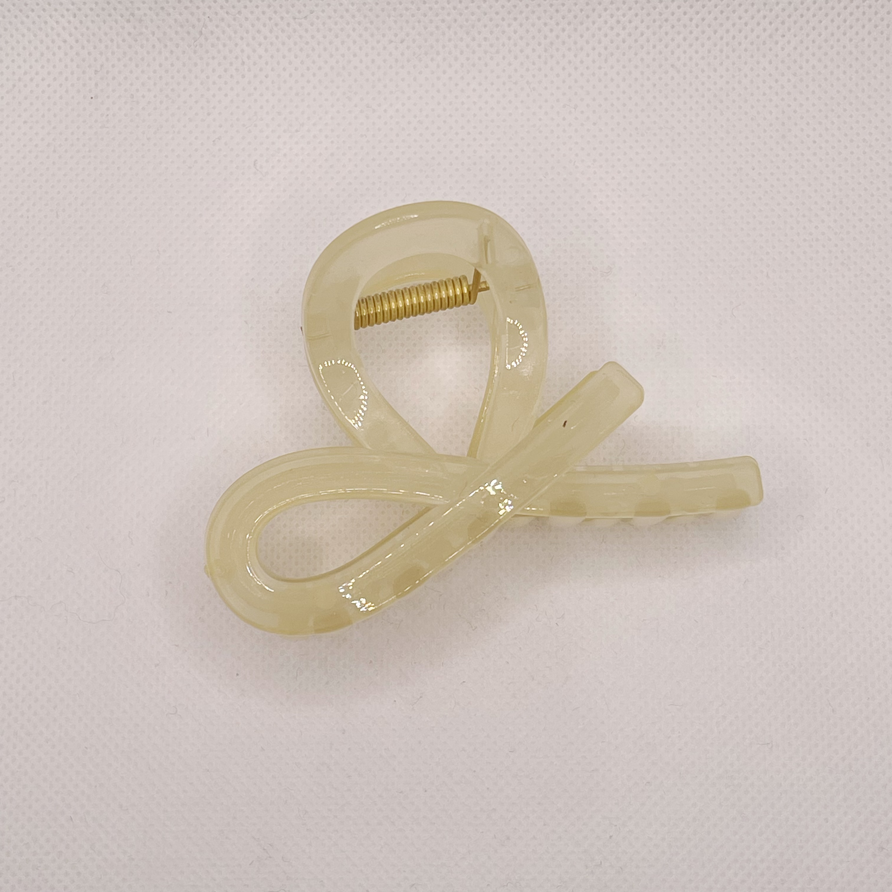 MUJ Japanese niche design simple semi-tied hair clip with feminine charm and high-end feel 2024 new bestseller detail image 9