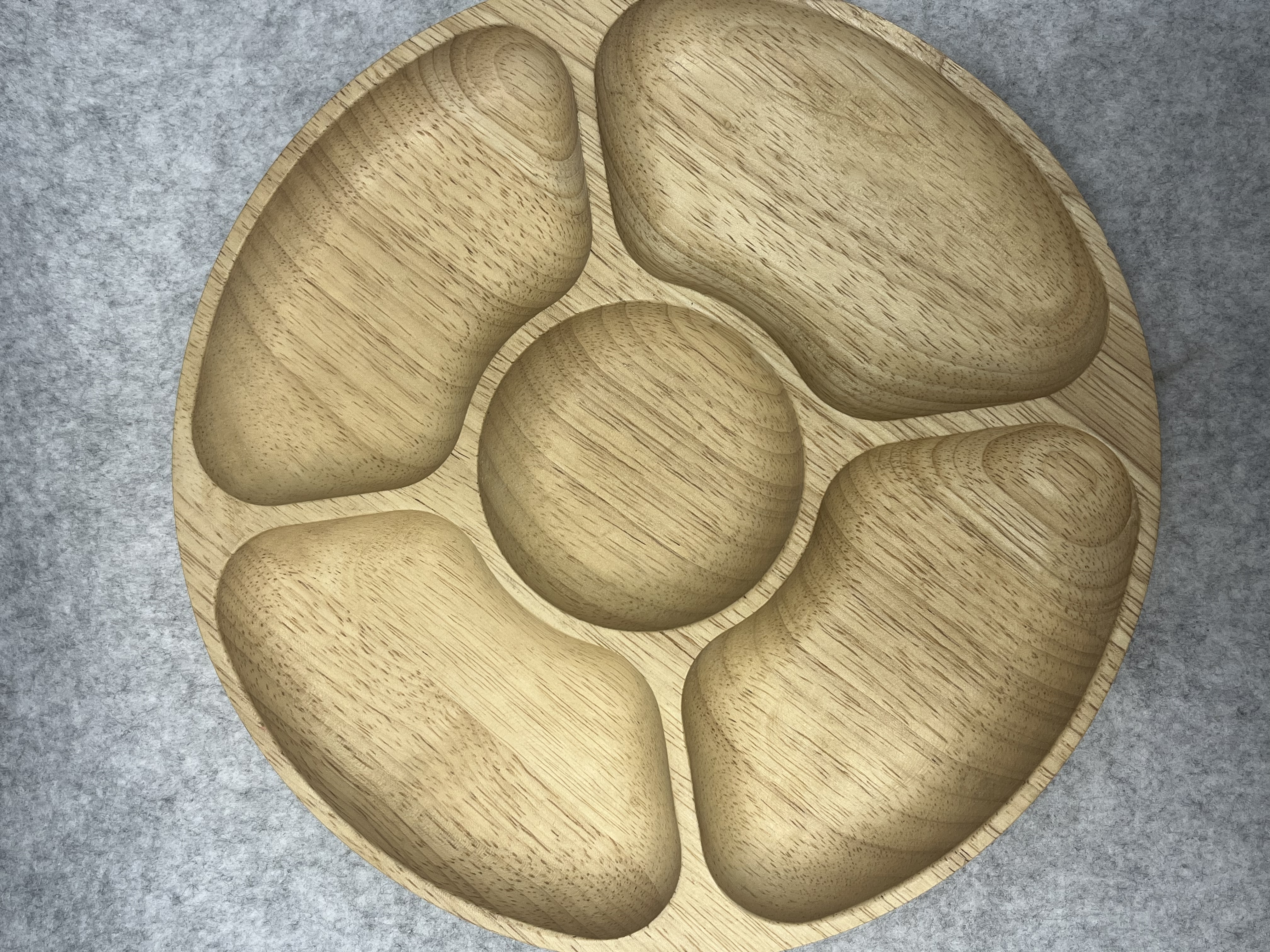 National trend solid wood plate, beech wood five-compartment plate, fruit plate, round wooden tray, creative dried fruit plate, round plate, snack and tea plate Item Picture