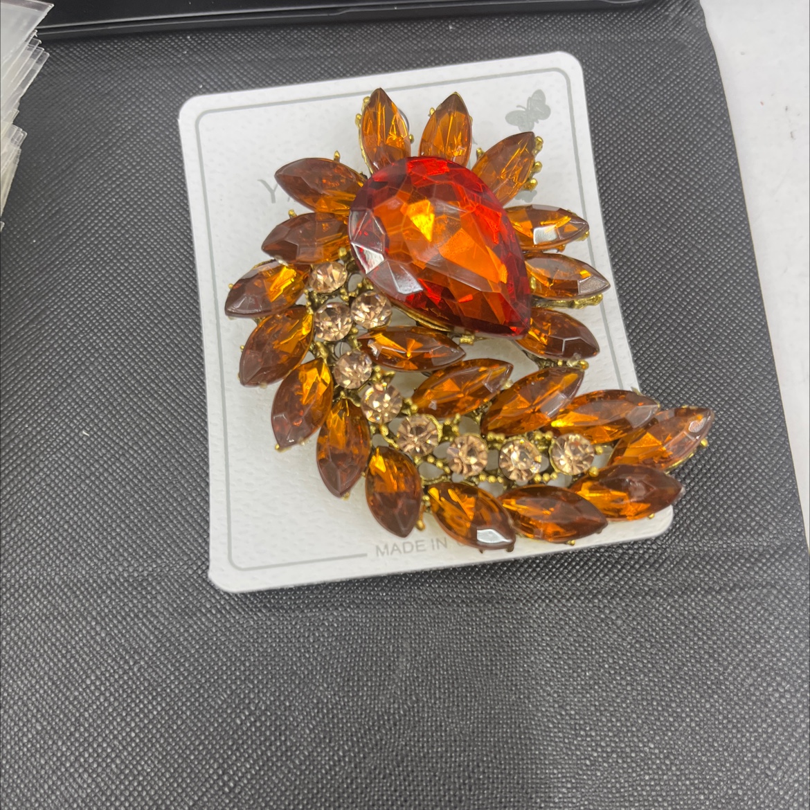 复古胸针详情图1