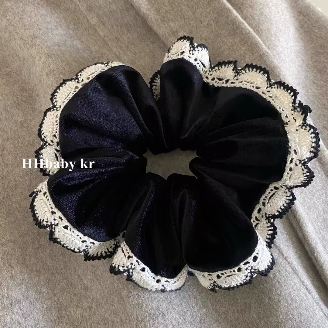High-End Korean Version Car With Large Lace Rings