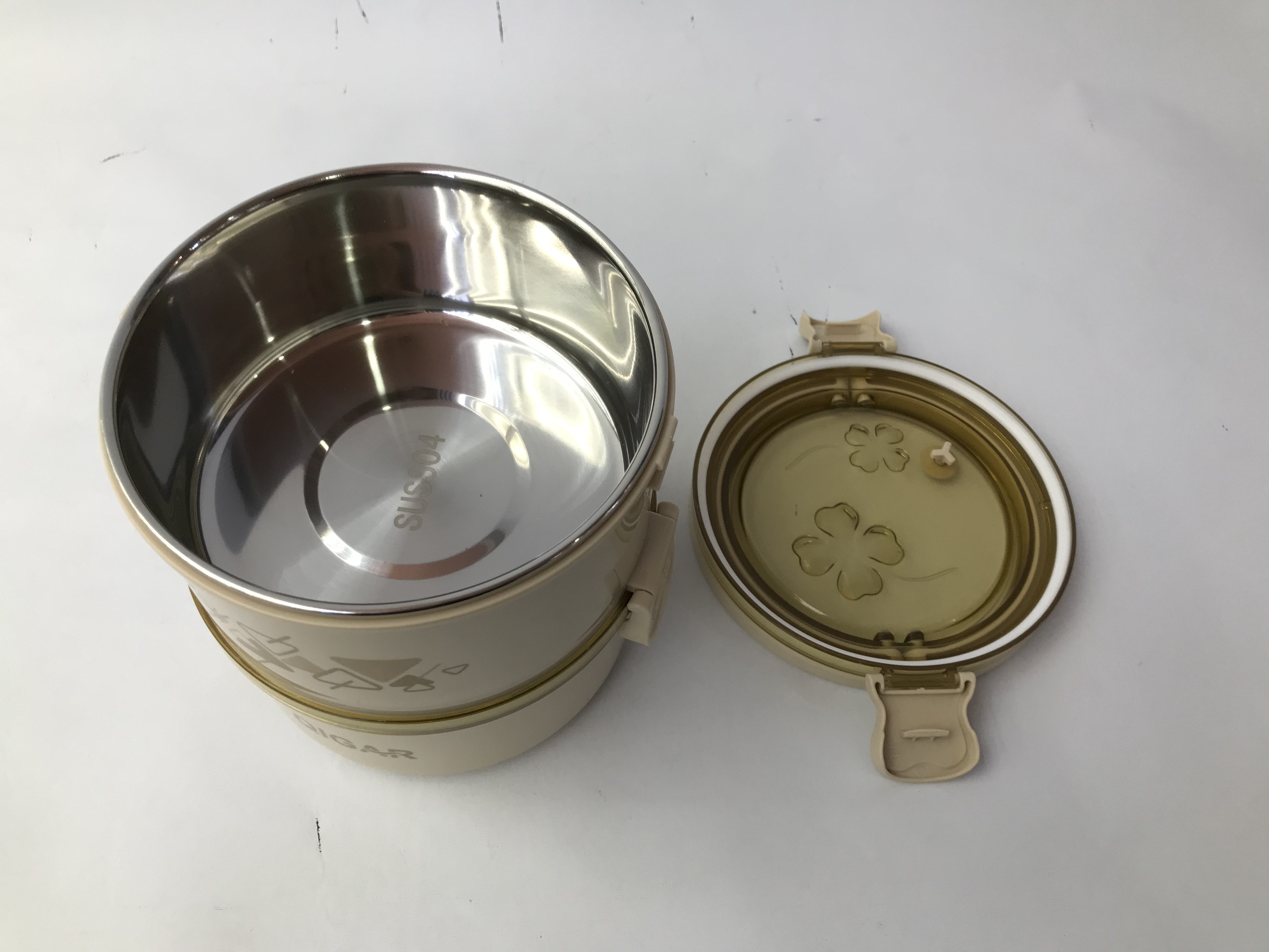 不锈钢保温饭盒 便当盒 饭餐盒 一体式设计 便携式保温饭盒 长时间保温 饭盒适合学生上班族使用细节图