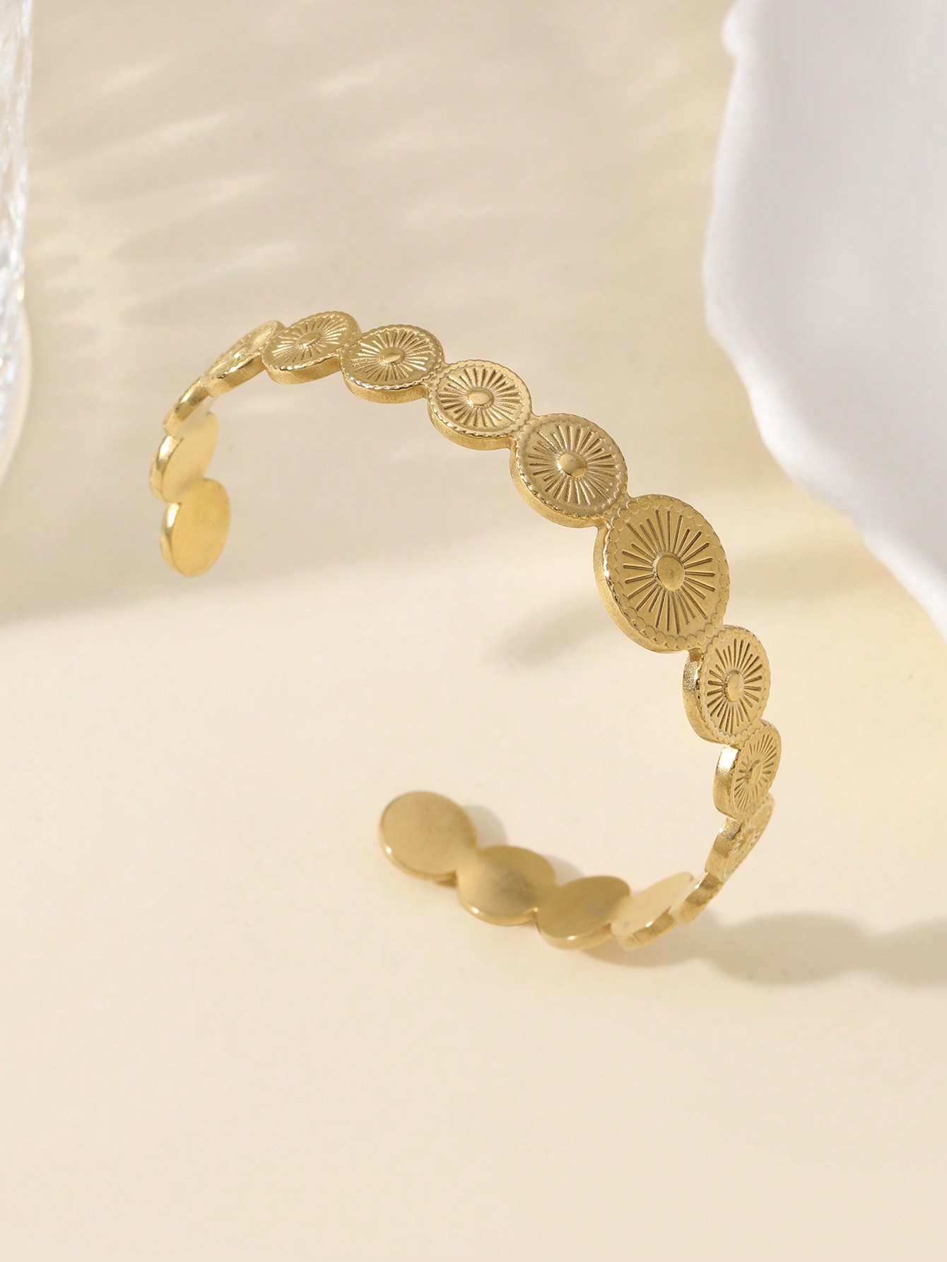 沙金质地不锈钢手镯 玉镯设计手链 高级饰品手饰 简约时尚耐磨耐腐蚀不锈钢手镯