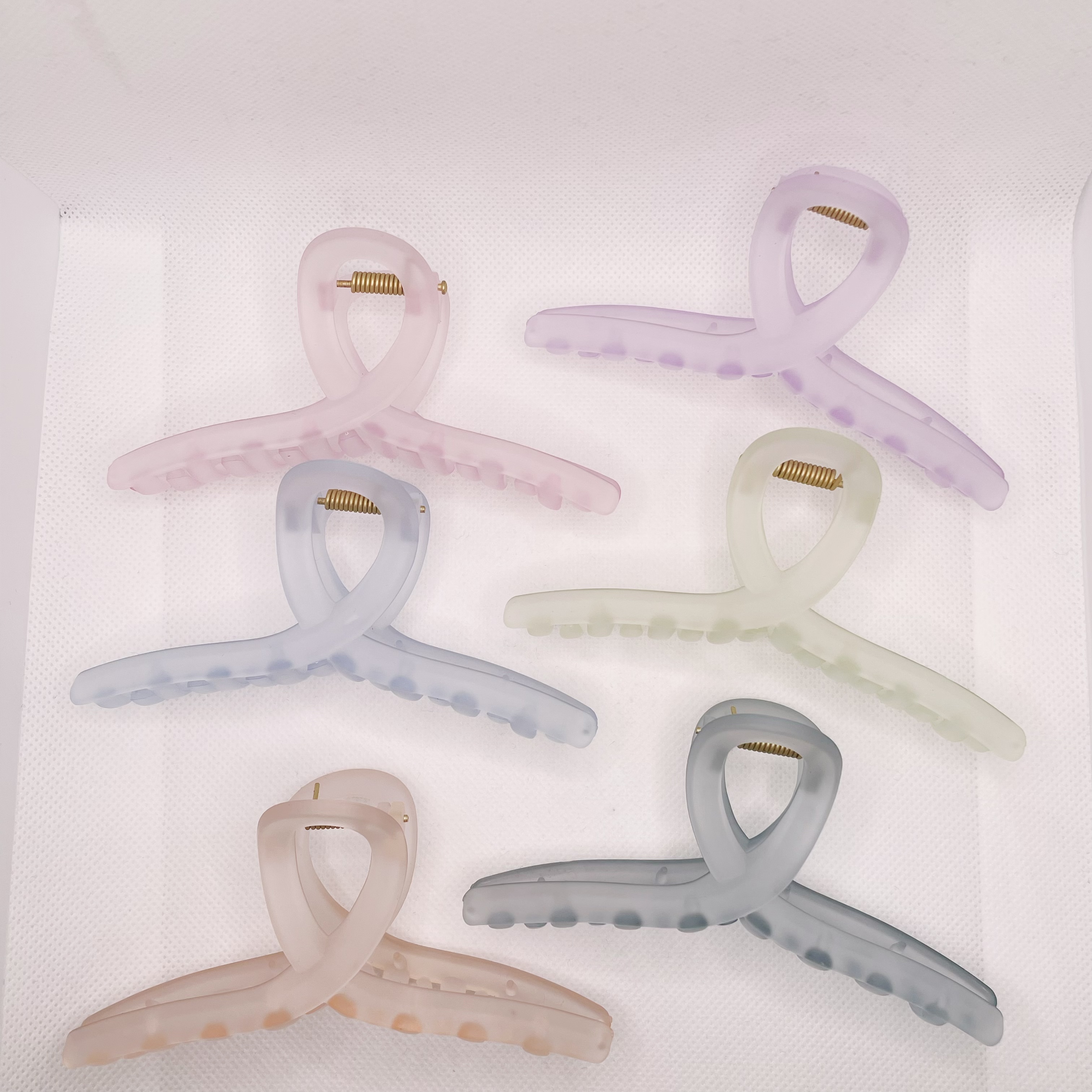 11cmPS material Korean girl hair clip, elegant and simple gripper, cross-matte hair gripper, medium-sized toiletries clip