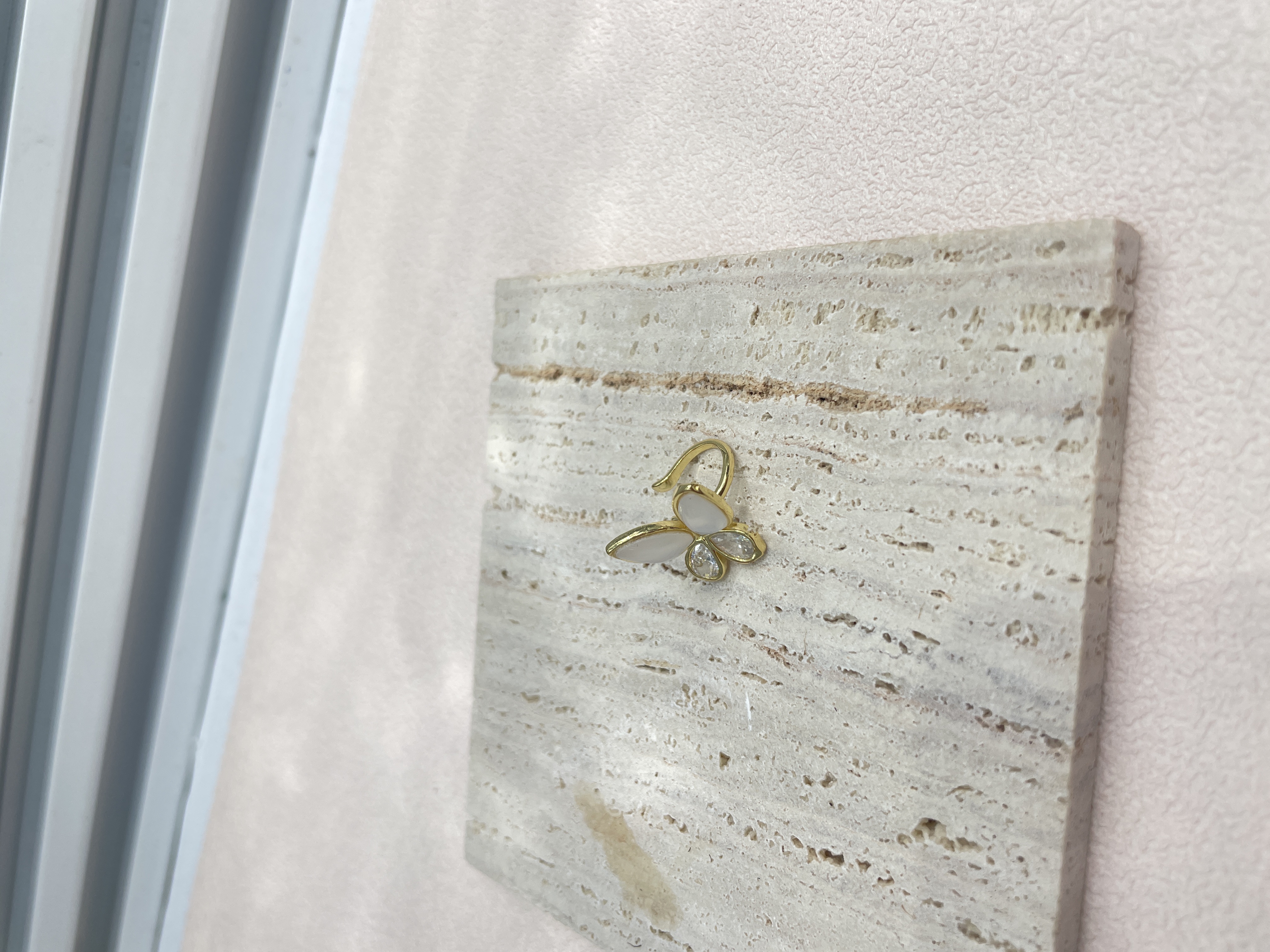 小众设计高级微镶锆石蝴蝶耳骨夹精致时尚百搭超闪无耳洞耳夹耳饰细节图