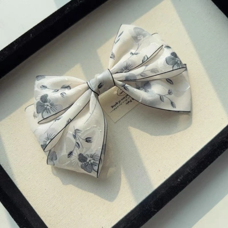 Bow. Hair band. Headwear. Child clip. Elastic hair band, headband, rubber band, ribbon, welcome to visit....... Bow. Hair band. Headwear. Child clip. Elastic hair band, headband, rubber band, ribbon, welcome to visit.......