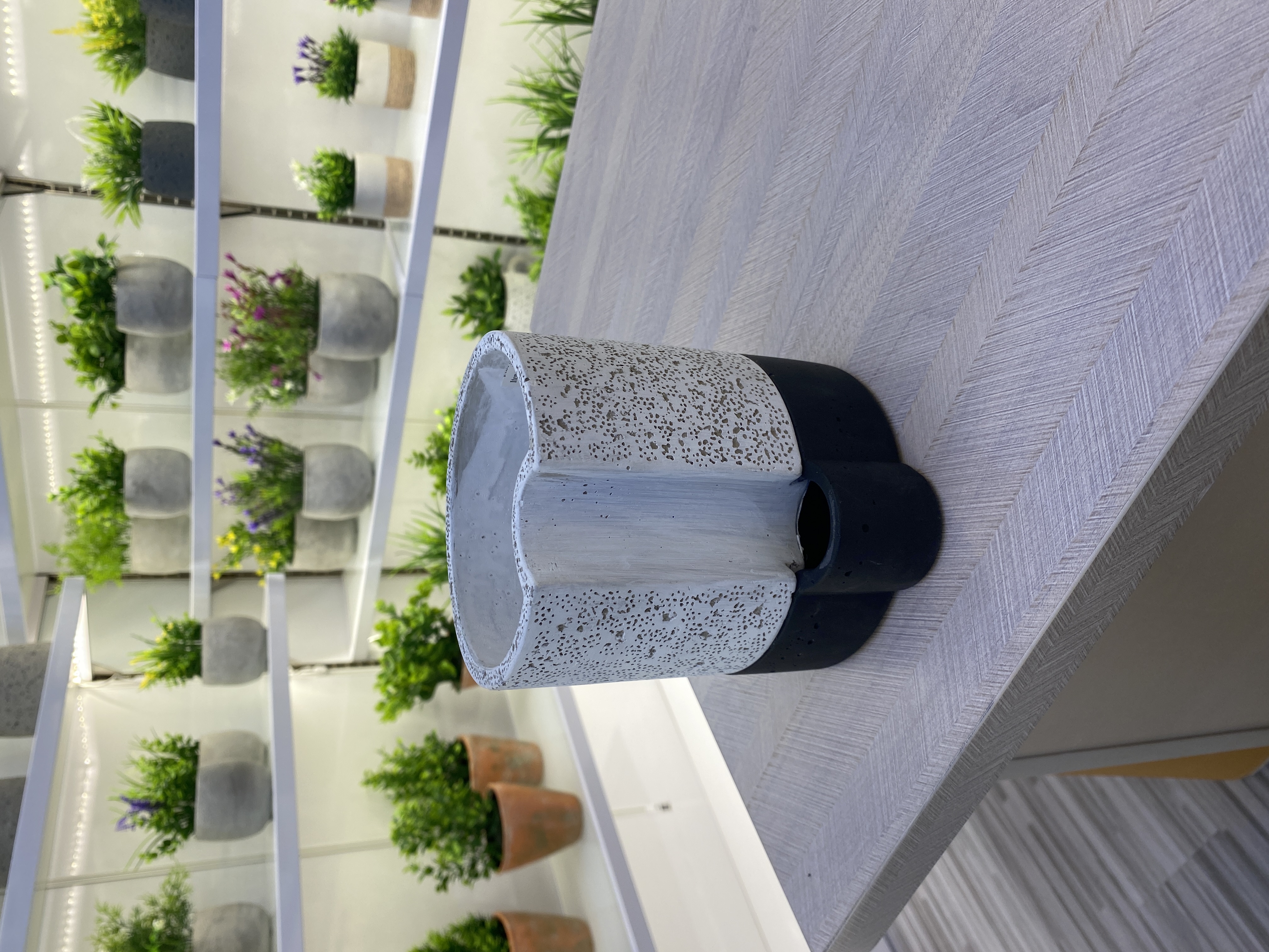 Senmil Home厂家直销外贸自吸水水泥花盆 花瓶花插 水泥工艺花盆 热销欧美 适合家居庭院种植插花水泥花盆水泥详情图1