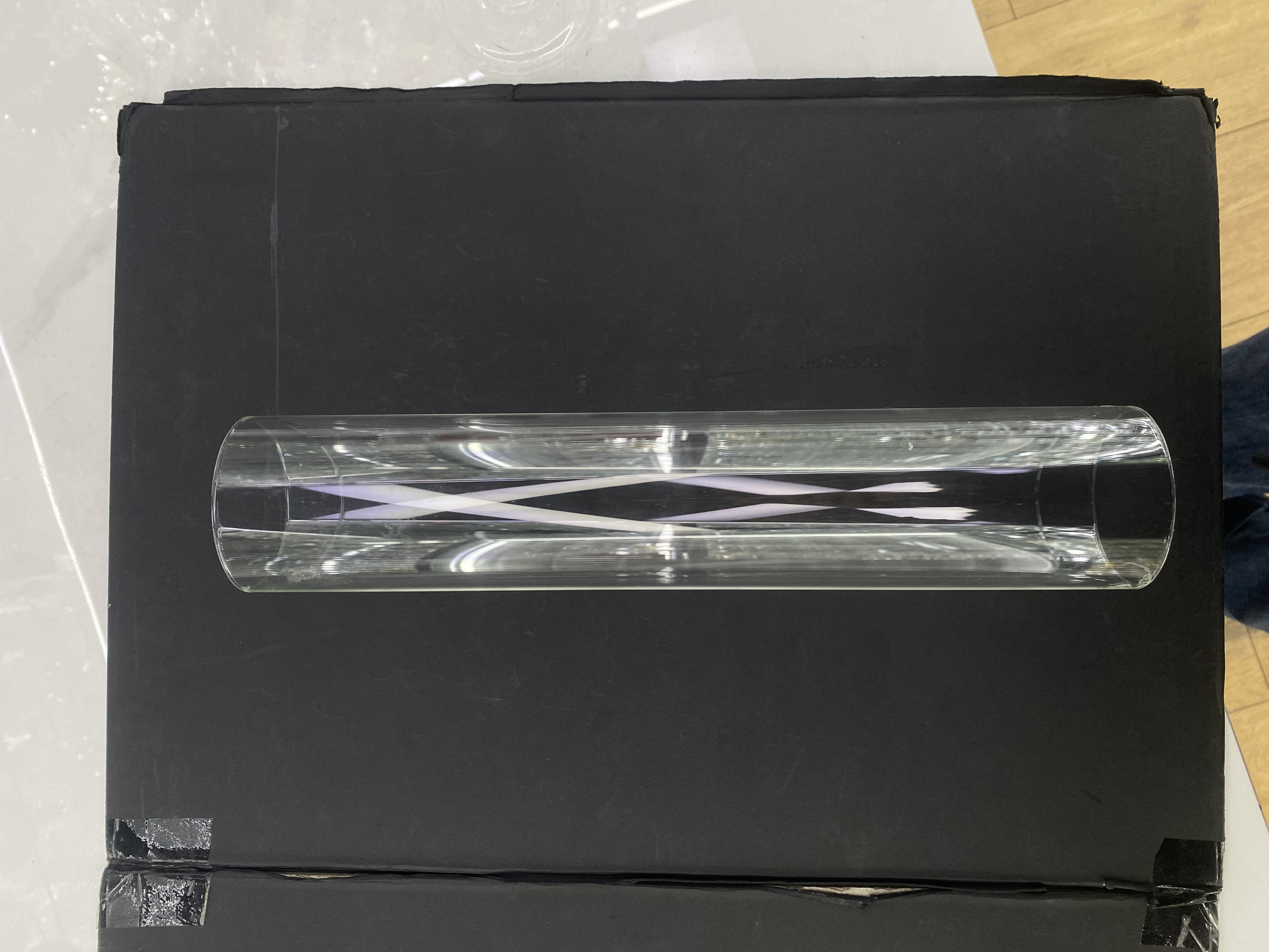 Factory direct sales crystal glass cover, can hold various candlestick ornaments. Novel and unique design, crystal ornaments, handicrafts, home creative handicrafts decoration