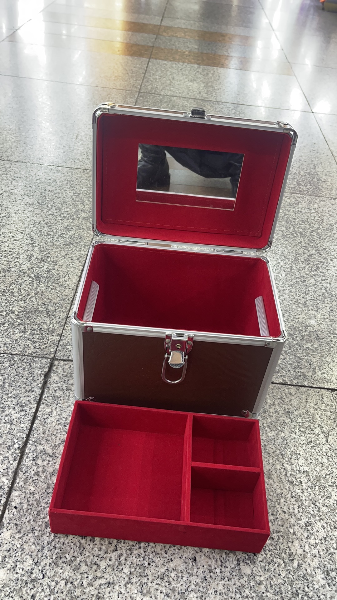 铝合金珠宝首饰盒化妆箱收纳箱礼品盒跟妆工具箱详情图4