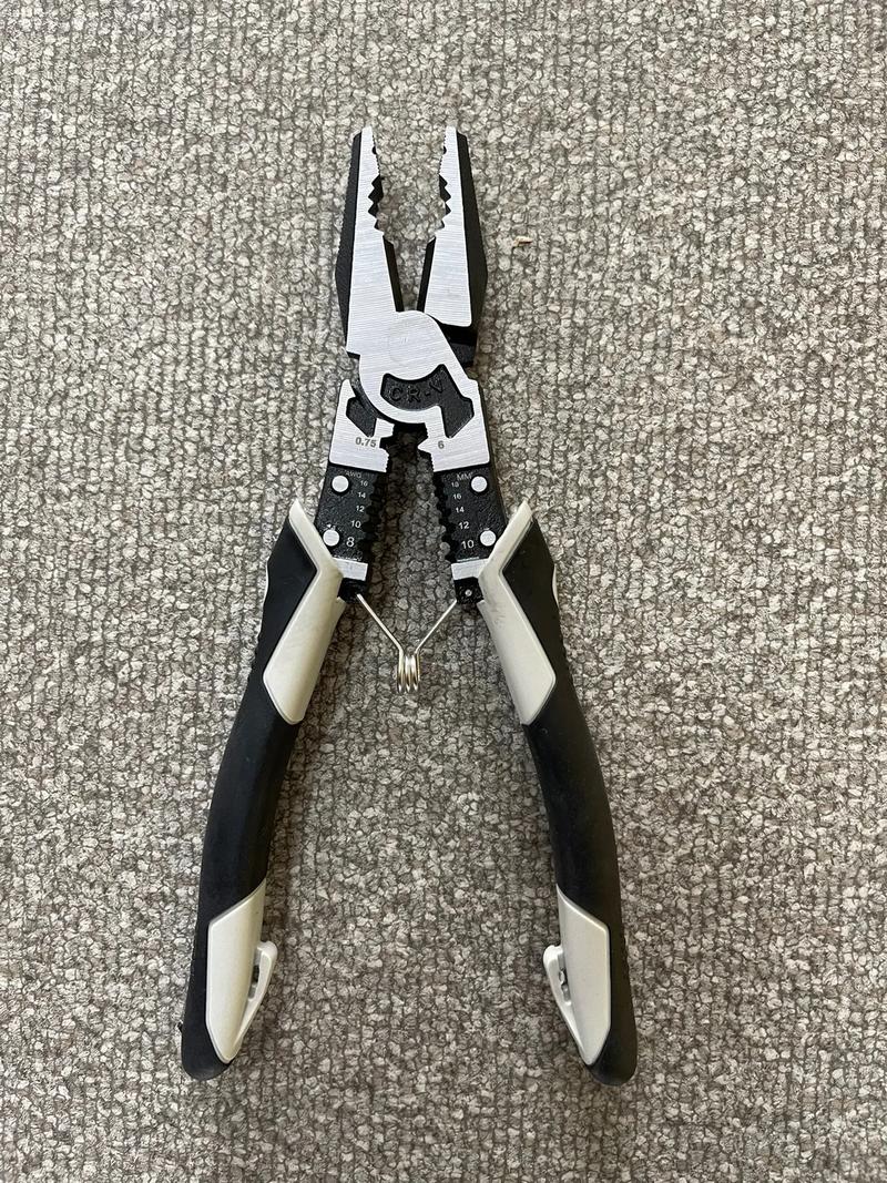 工具钳详情6