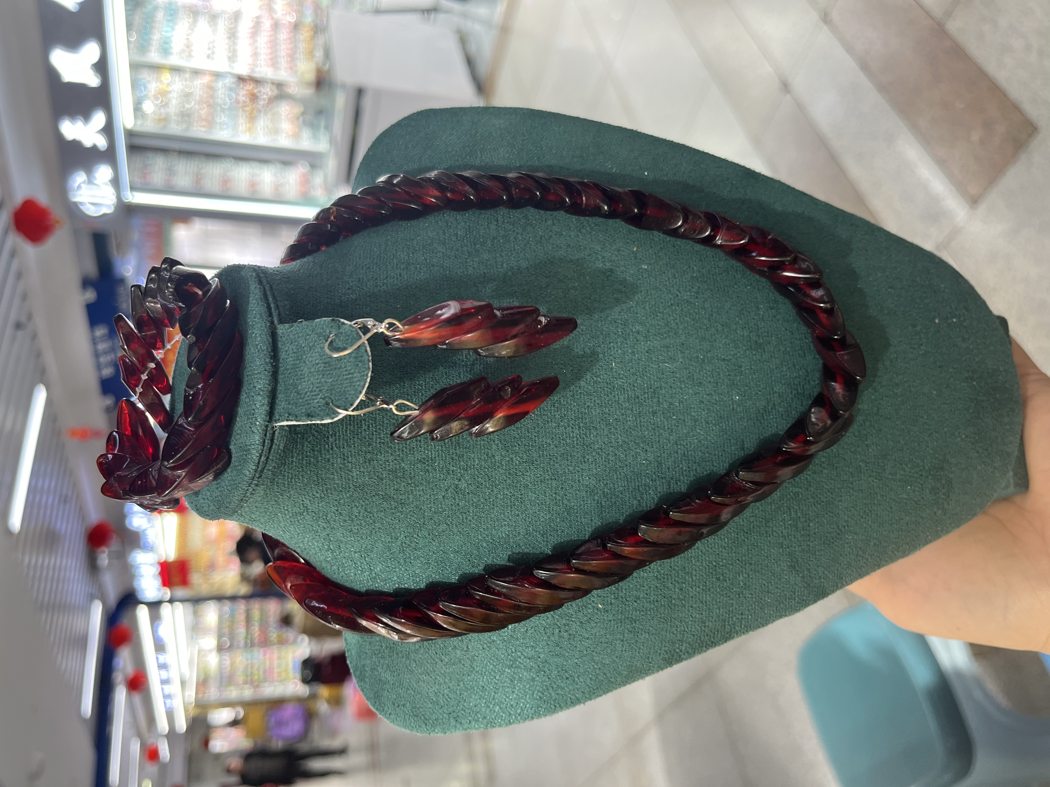 琥珀、蜜蜡、花珀、血珀、项链手链耳环套装，时尚饰品 手串手链细节图