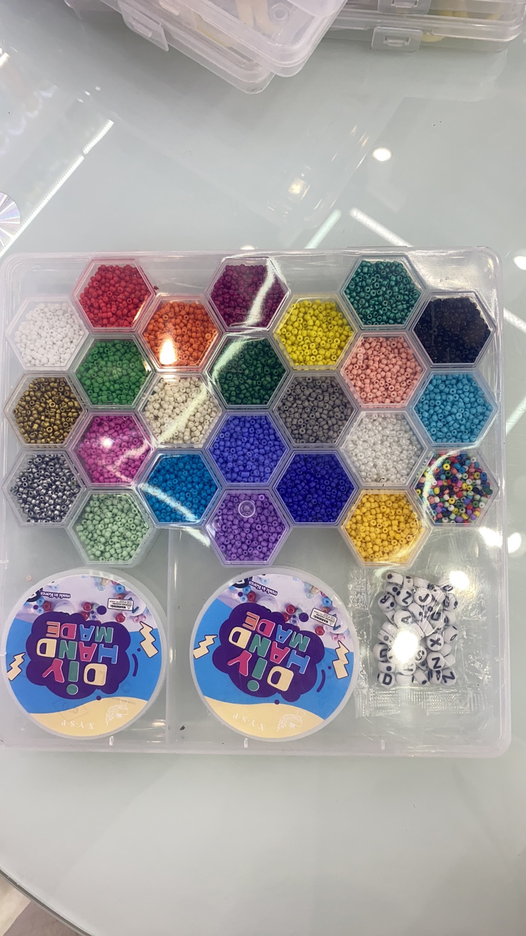 DIY串珠。手串 项链儿童手链 DIY串珠 饰品 项链圣诞亮片配件九字针胸卡夹扣不锈钢十字架朋克木块女孩玩具套装细节图