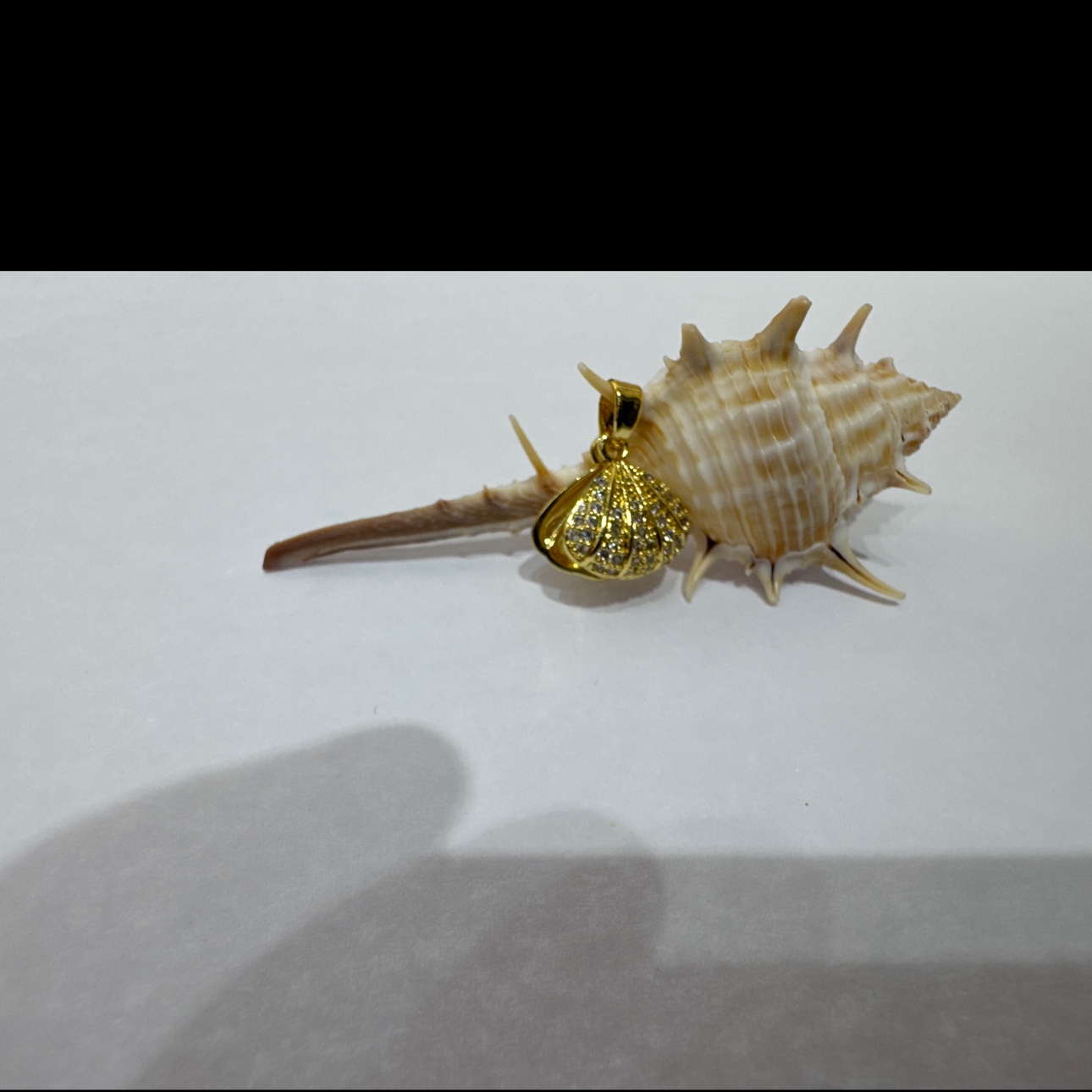 淡水珍珠链铜饰贝壳小吊坠饰品，微镶，非凡气质、美观落落大方，瞬间小仙女，仙气飘飘产品图