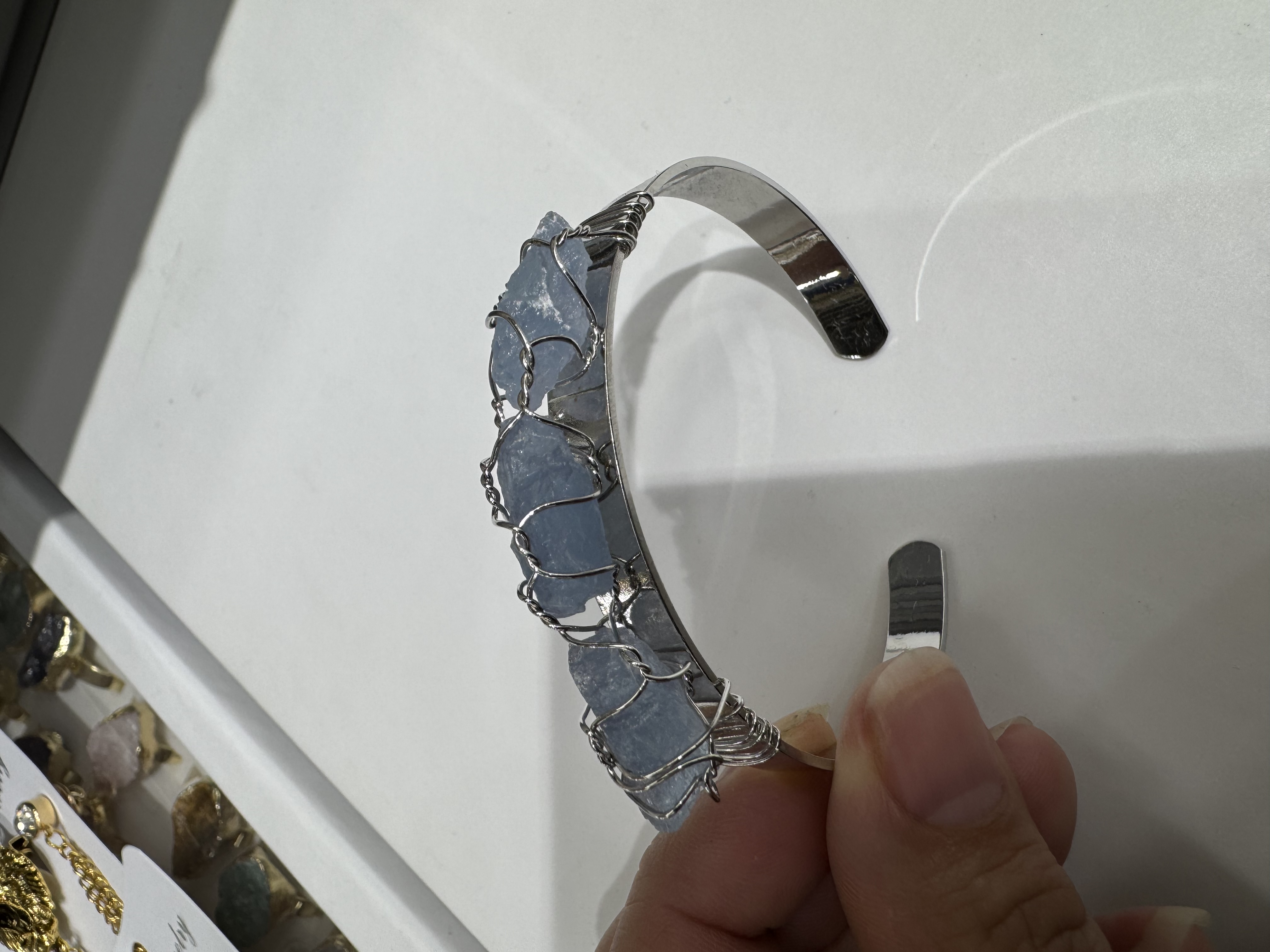 金色银色手镯.天然石手工.时尚潮流饰品 耐磨耐腐蚀 高质量手镯 长久保色 高雅大方手详情图2