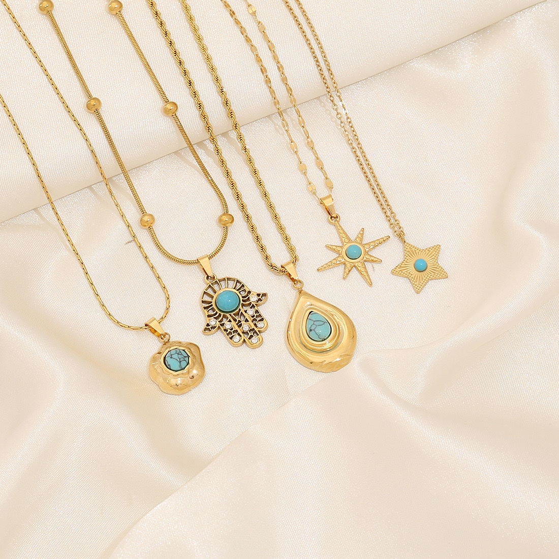 【 Ice Cute 】 Retro turquoise titanium steel pendant with a niche design sense, stainless steel necklace, versatile necklace N1446 Specification image