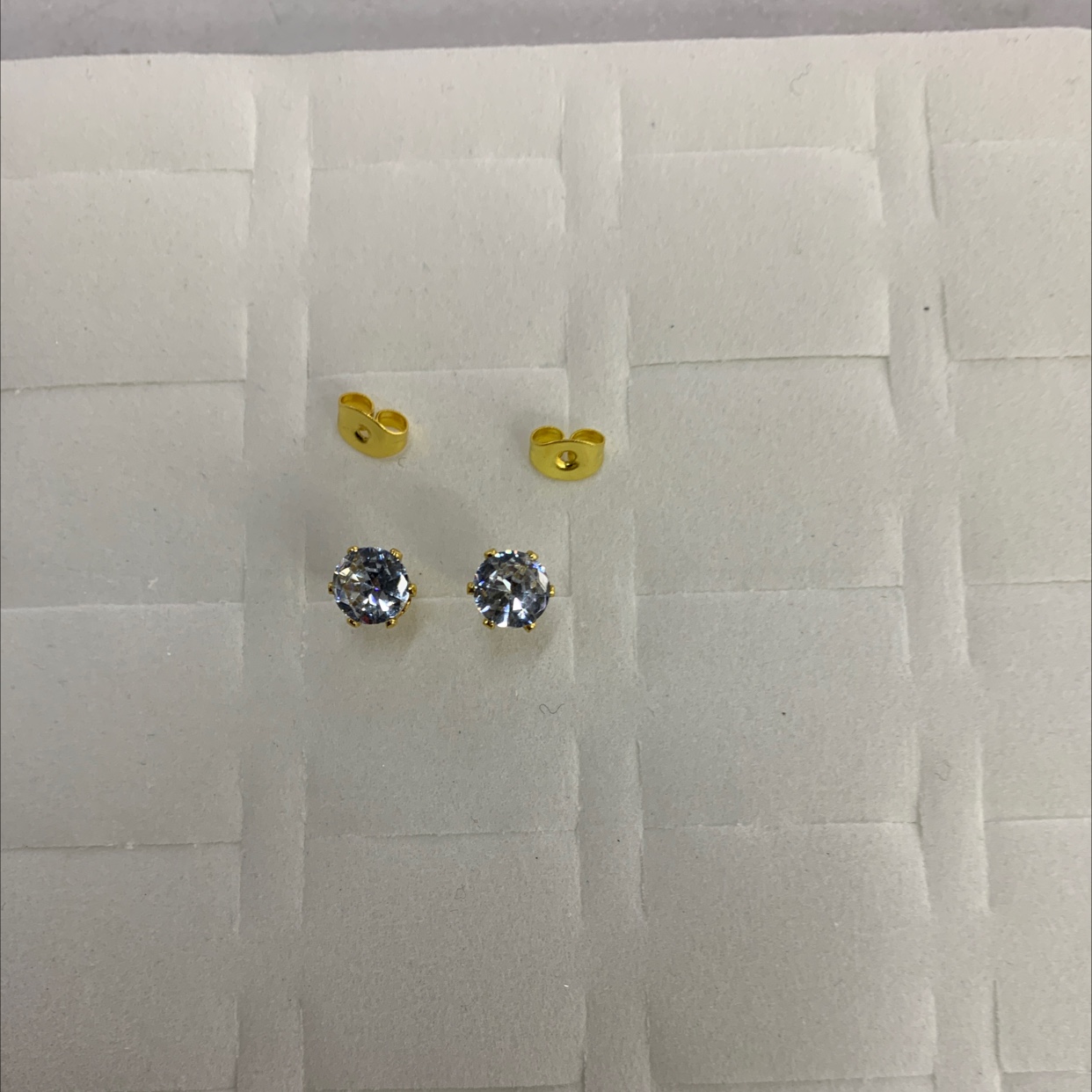 程洁不锈钢材质饰品批发时尚潮流休闲气质高雅个性十足修身韩版不锈钢耳钉详情图5