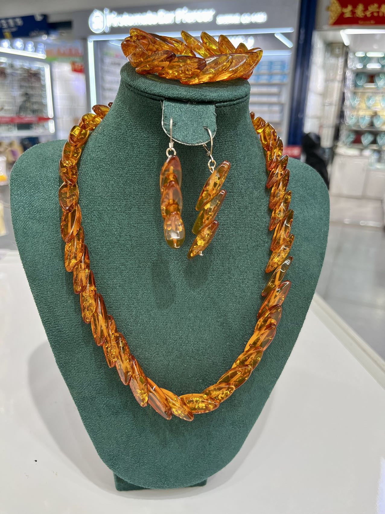 琥珀、蜜蜡、花珀、血珀、项链手链耳环套装，时尚饰品 手串手链详情图2