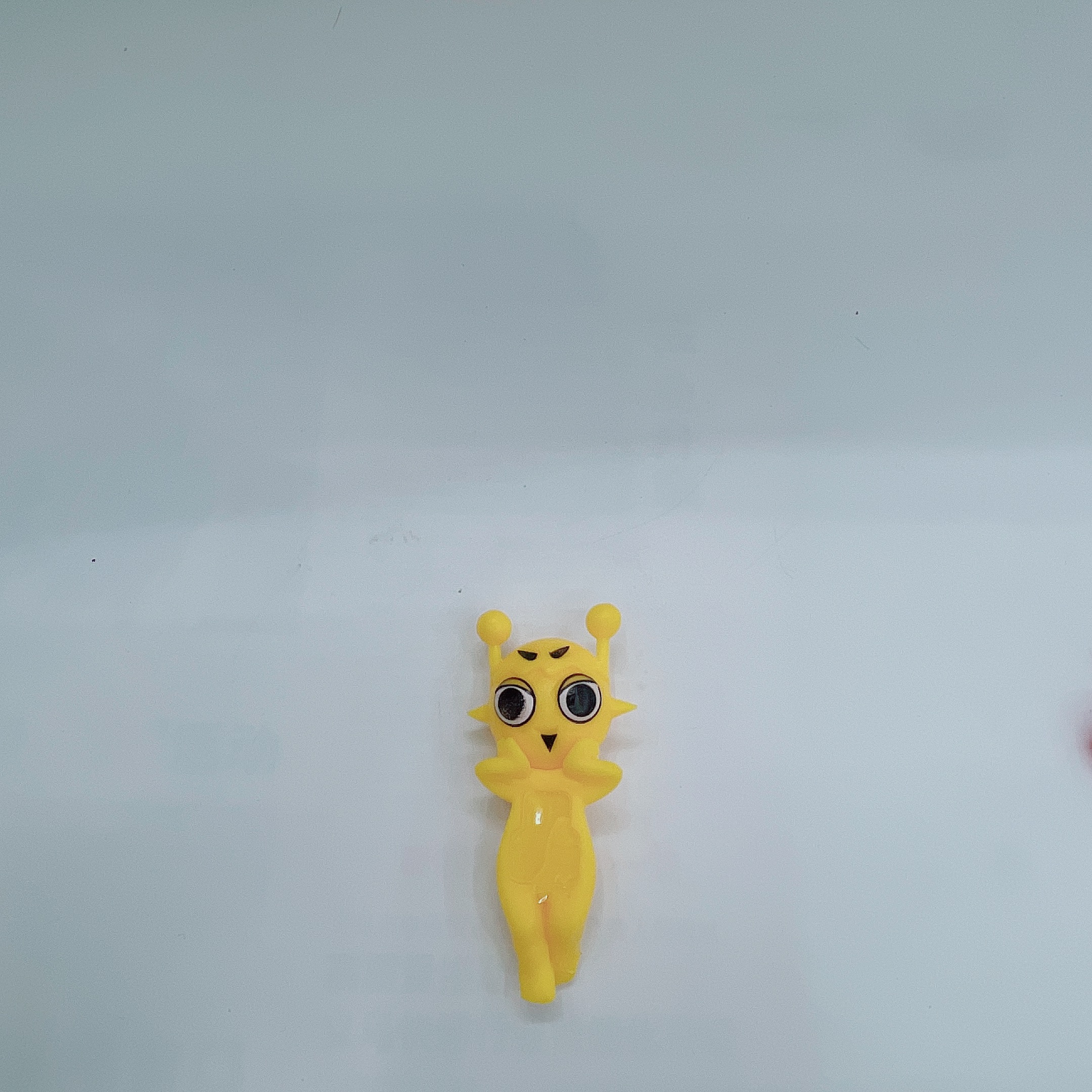 天使娃娃 节奏盒子 趴趴托腮模型车载电脑摆件手机挂件批发详情3