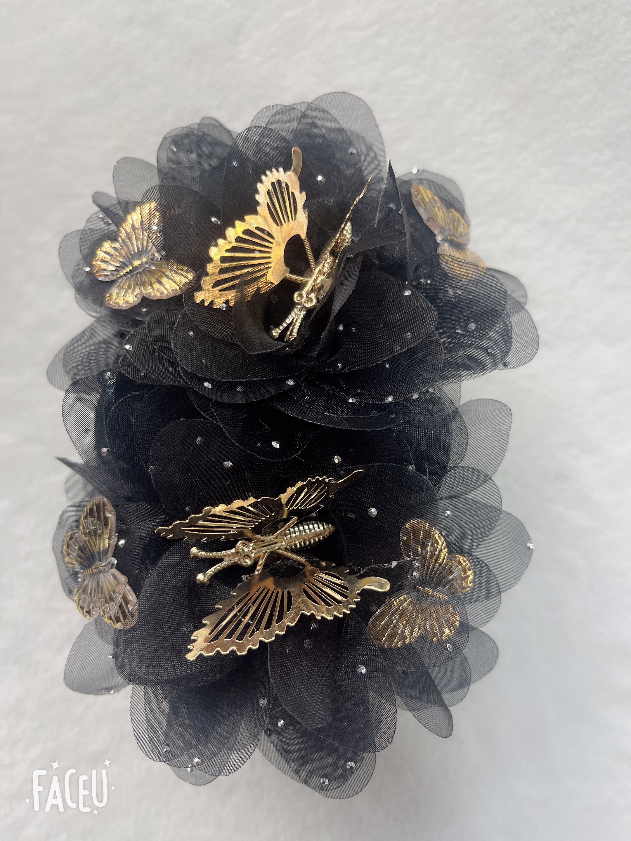 Fashionable and trendy double-flower butterfly claw, 13 cm bottom clip, six colors to choose from Specification image