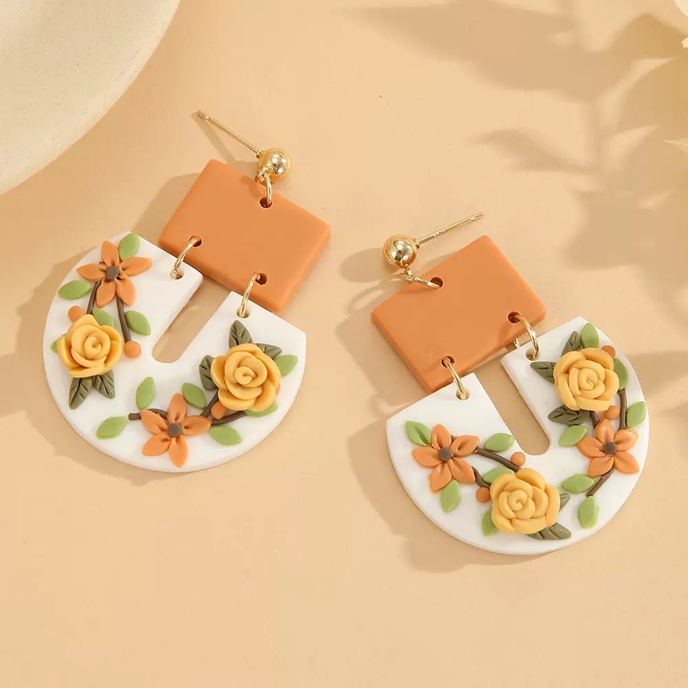 New cross-border soft clay earrings from Europe and America, women's handcrafted polymer clay floral stud earrings, niche high-end earrings and accessories
