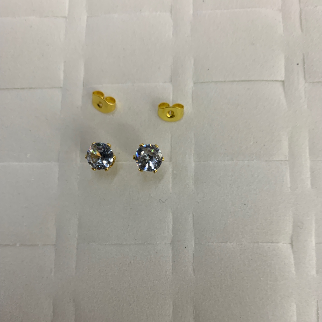 程洁不锈钢材质饰品批发时尚潮流休闲气质高雅个性十足修身韩版不锈钢耳钉详情图7