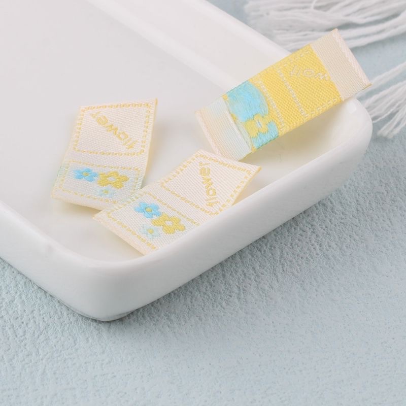 Fresh and delicate floral woven labels, non-fading lace, self-adhesive embroidered fabric stickers, diy scarves, rubber bands, hair clips, accessories, beaded fabric labels, fabric labels, planner materials, Korean style Item Picture