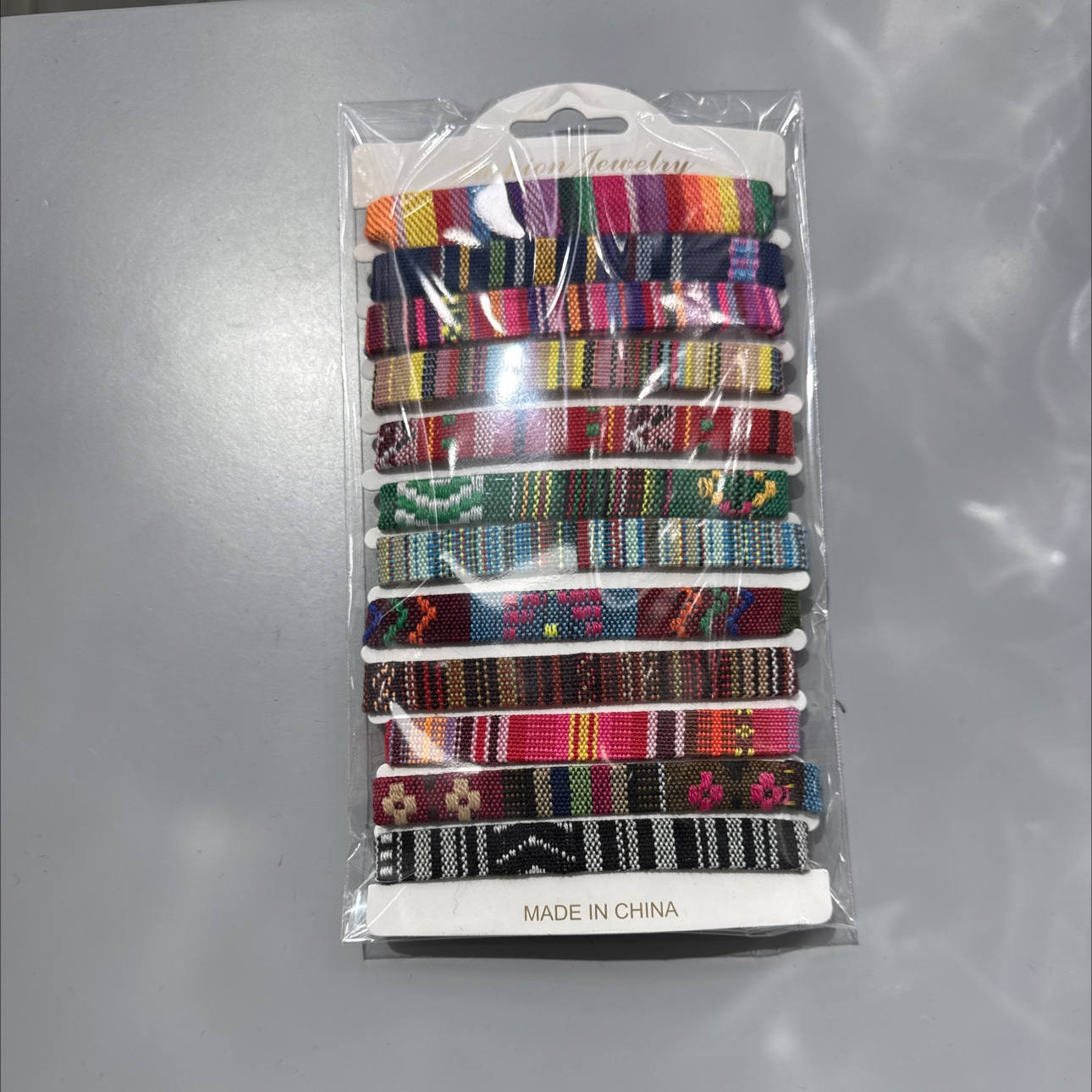 名族风手链、手链饰品、彩色绳子手链、男女款手链