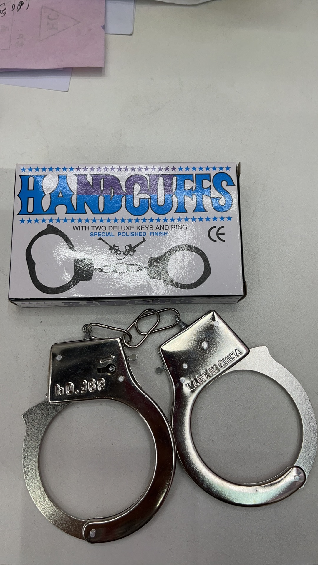 马口铁徽章胸章装饰 不倒翁玩具 益智玩具 儿童互动游戏玩具 收藏品新品上市白底实物图