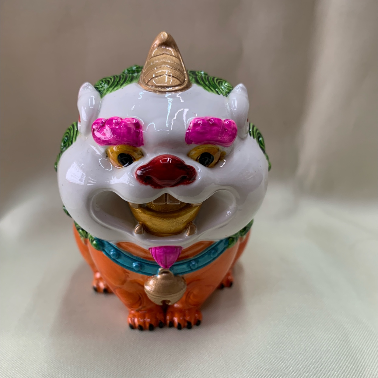 CAI's exquisite resin hand-painted craft Small ornaments 20242 Large ingots and PI Xiu