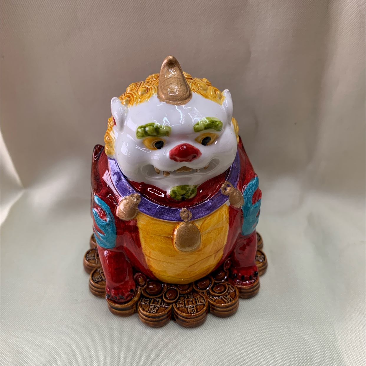 ألوان الصغيرة المصنوعات اليدوية راتنج عملية Cai Shi بوتيك BaiJian 20241 PiXiu الحظ Item Picture