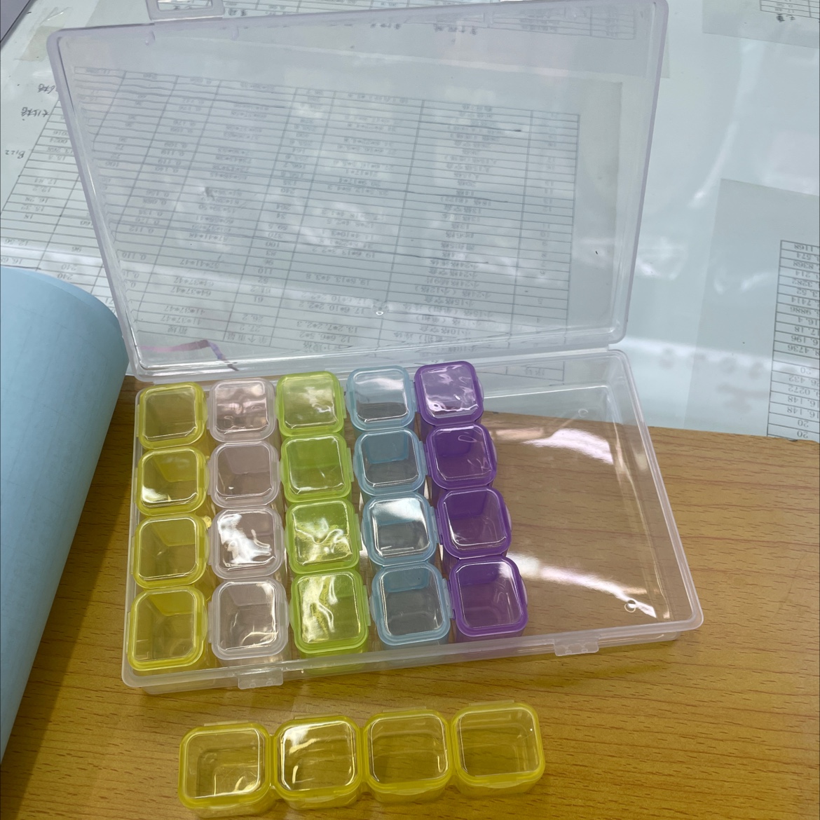 Rice bead storage, bead storage, pill storage box Specification image