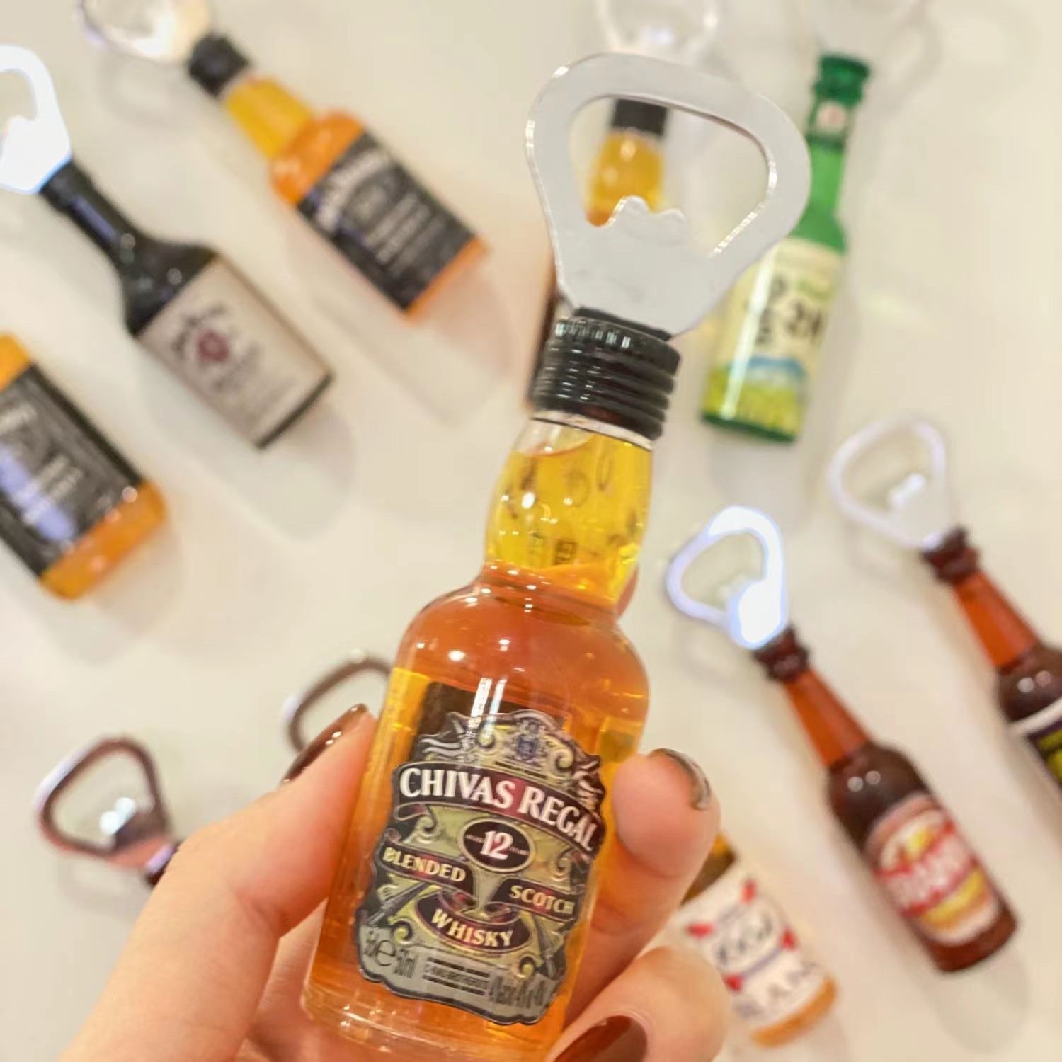 个性仿真啤酒瓶冰箱贴开瓶器白酒啤酒杯造型创意汽水瓶起子启瓶器