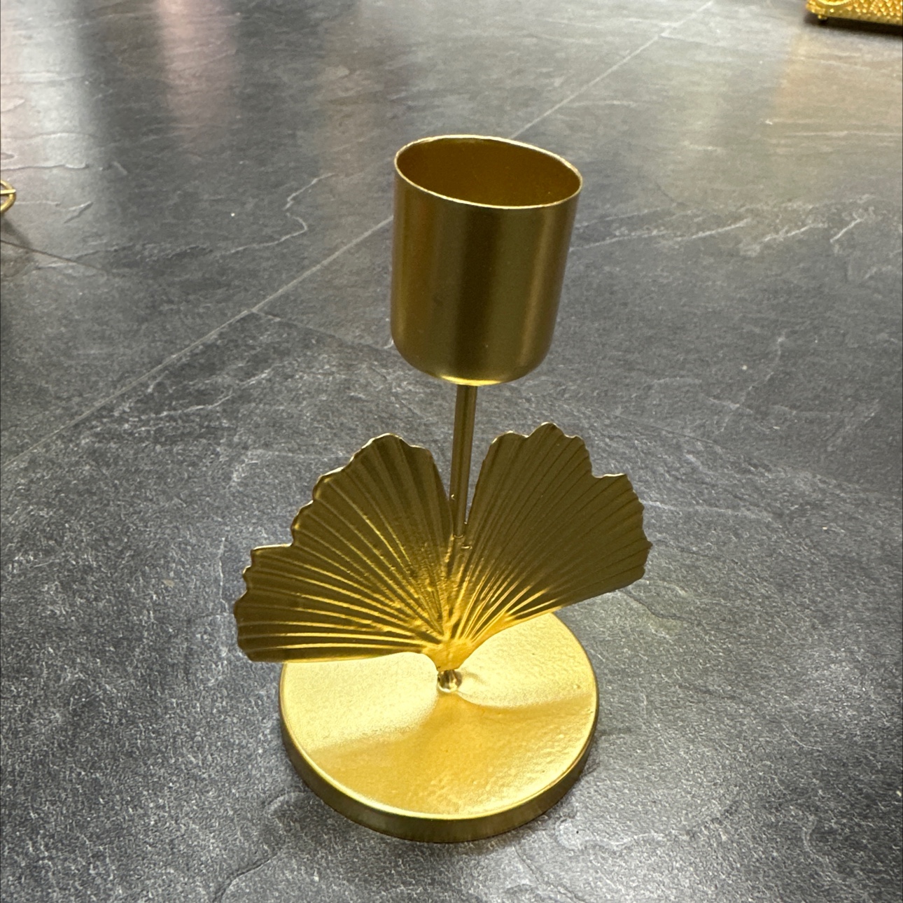 金色铁艺，烛台￼时尚