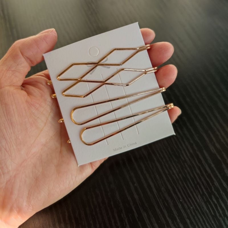 Golden simple one-line clip, popular hair clip, side clip, arc-shaped bangs, broken hair clip, versatile and elegant headwear, hair clip detail image 4