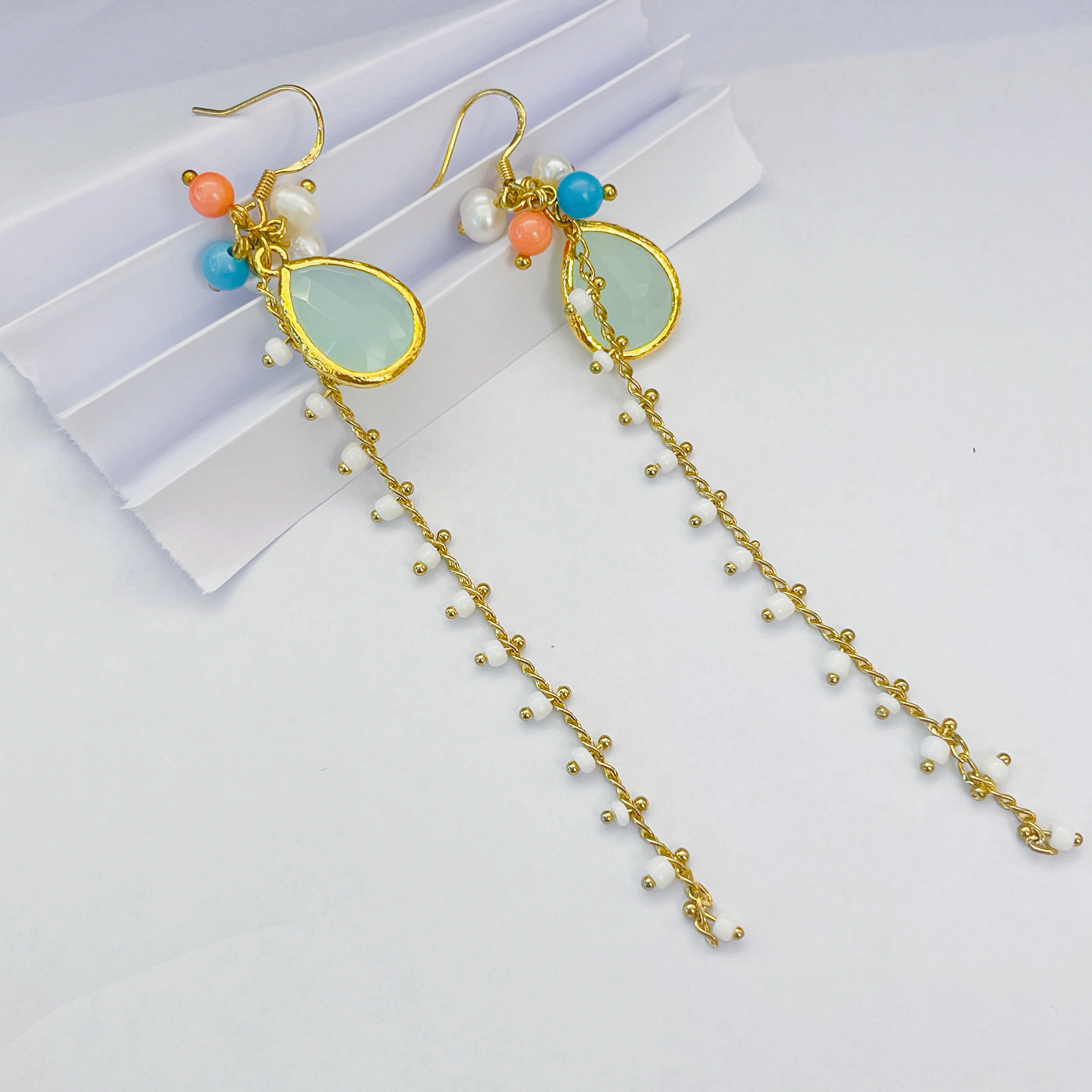 New Chinese-style national trend retro jewelry, enamel, niche titanium steel earrings, oil drip tassels, pearl, ancient-style earrings, stainless steel earrings detail image 4