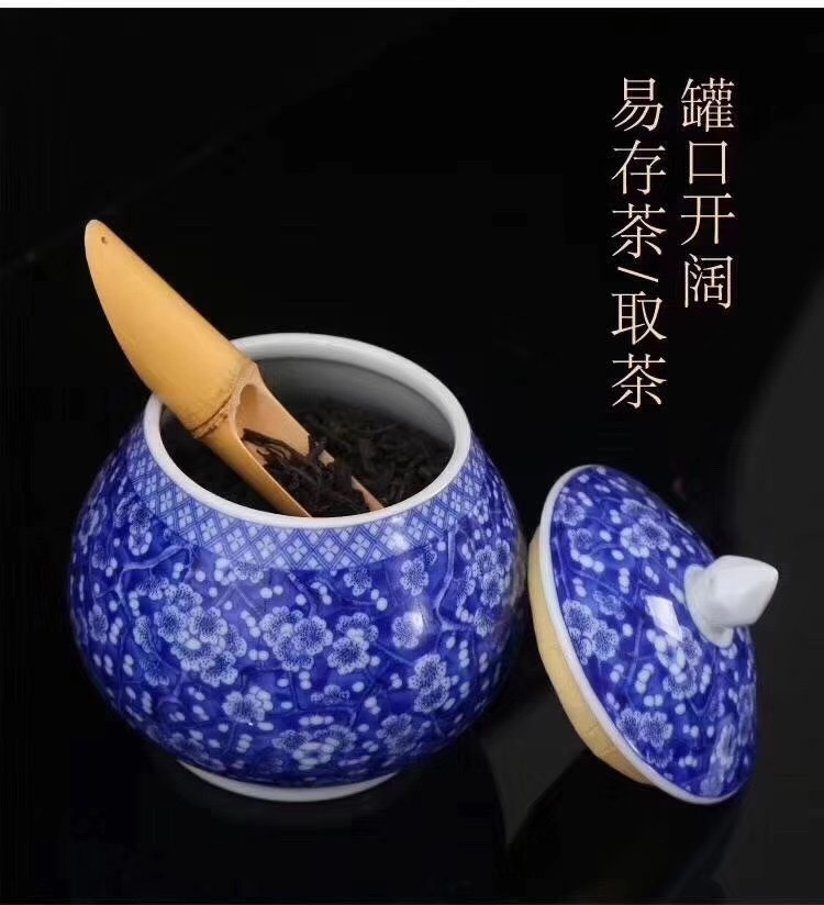 Exquisite artistic ceramic tea canister, home decoration, creative porcelain handicrafts, living room and study decoration and arrangement detail image 3
